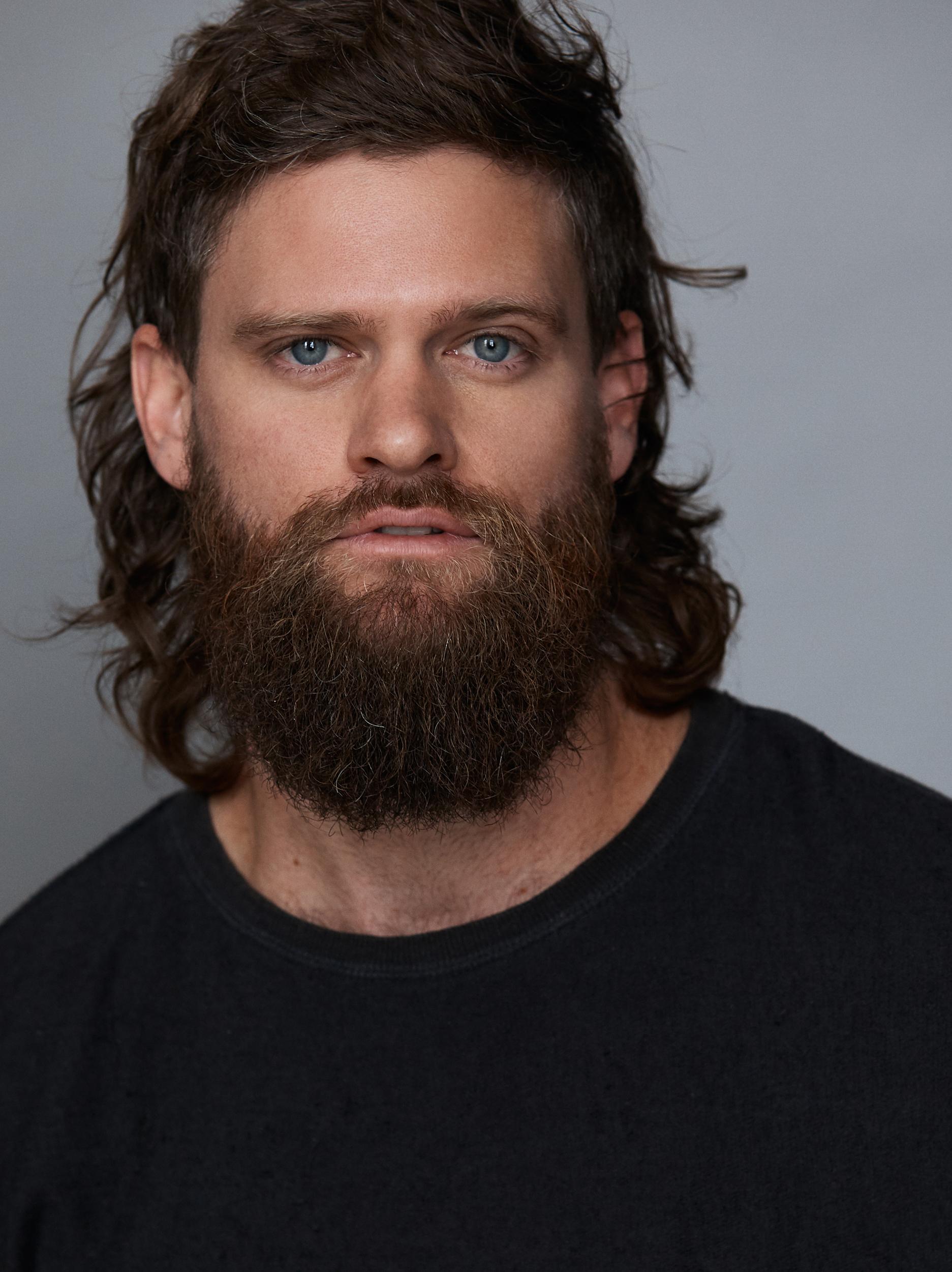 Luke Jones image