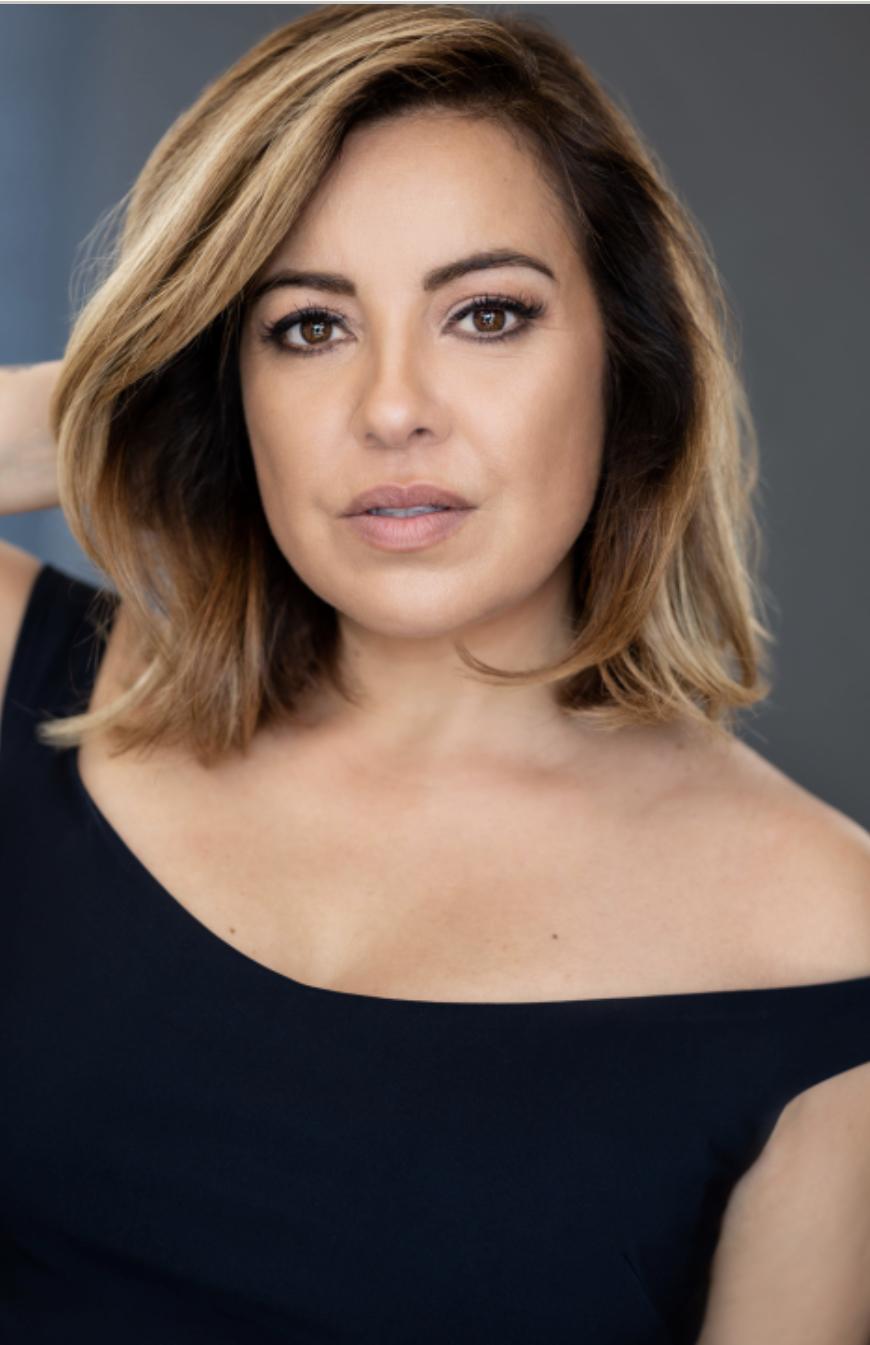 Alison Araya image