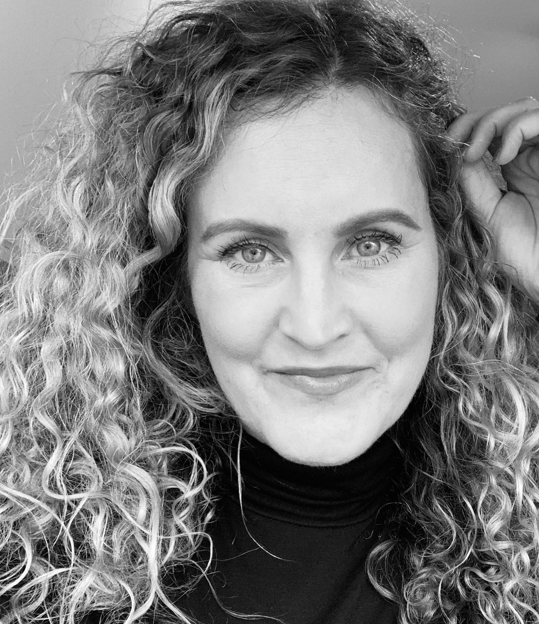 Regina Crosby image