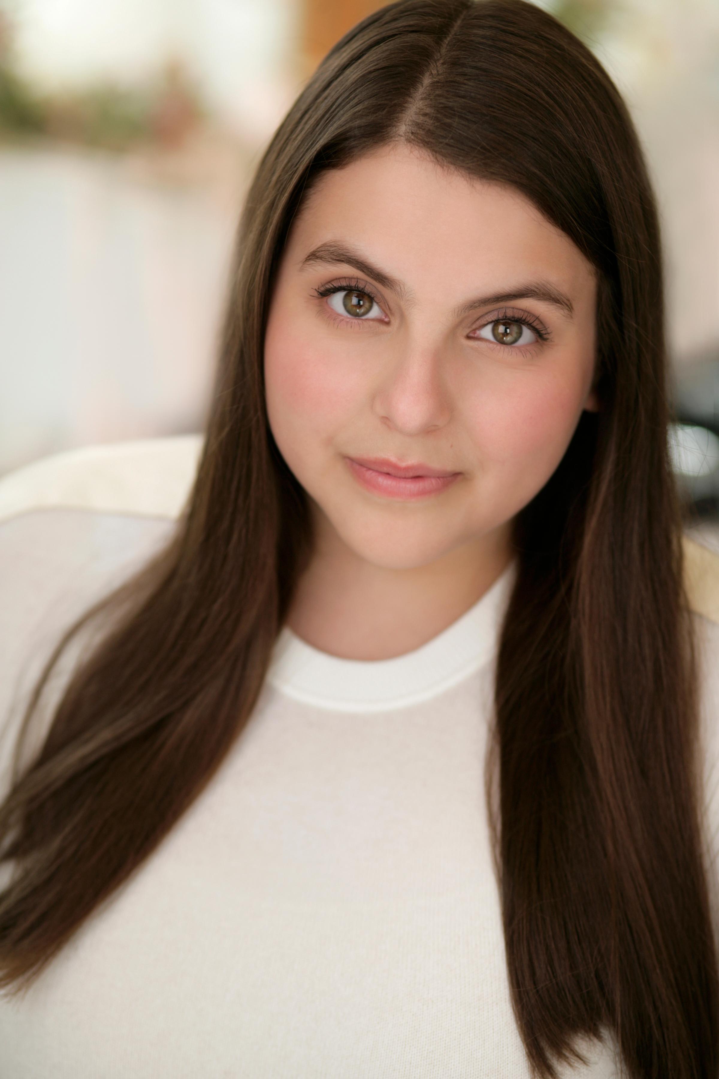 Beanie Feldstein image