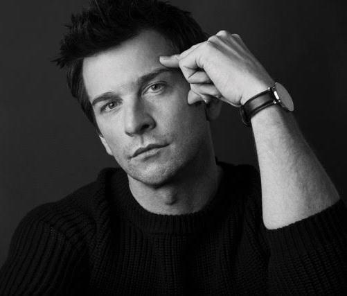 Andy Karl image