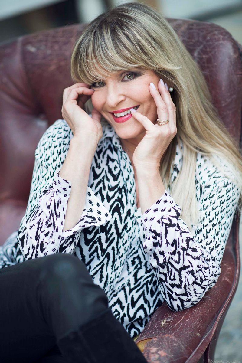 Chantal Poullain image