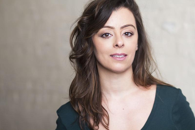 Rebecca De Ornelas image