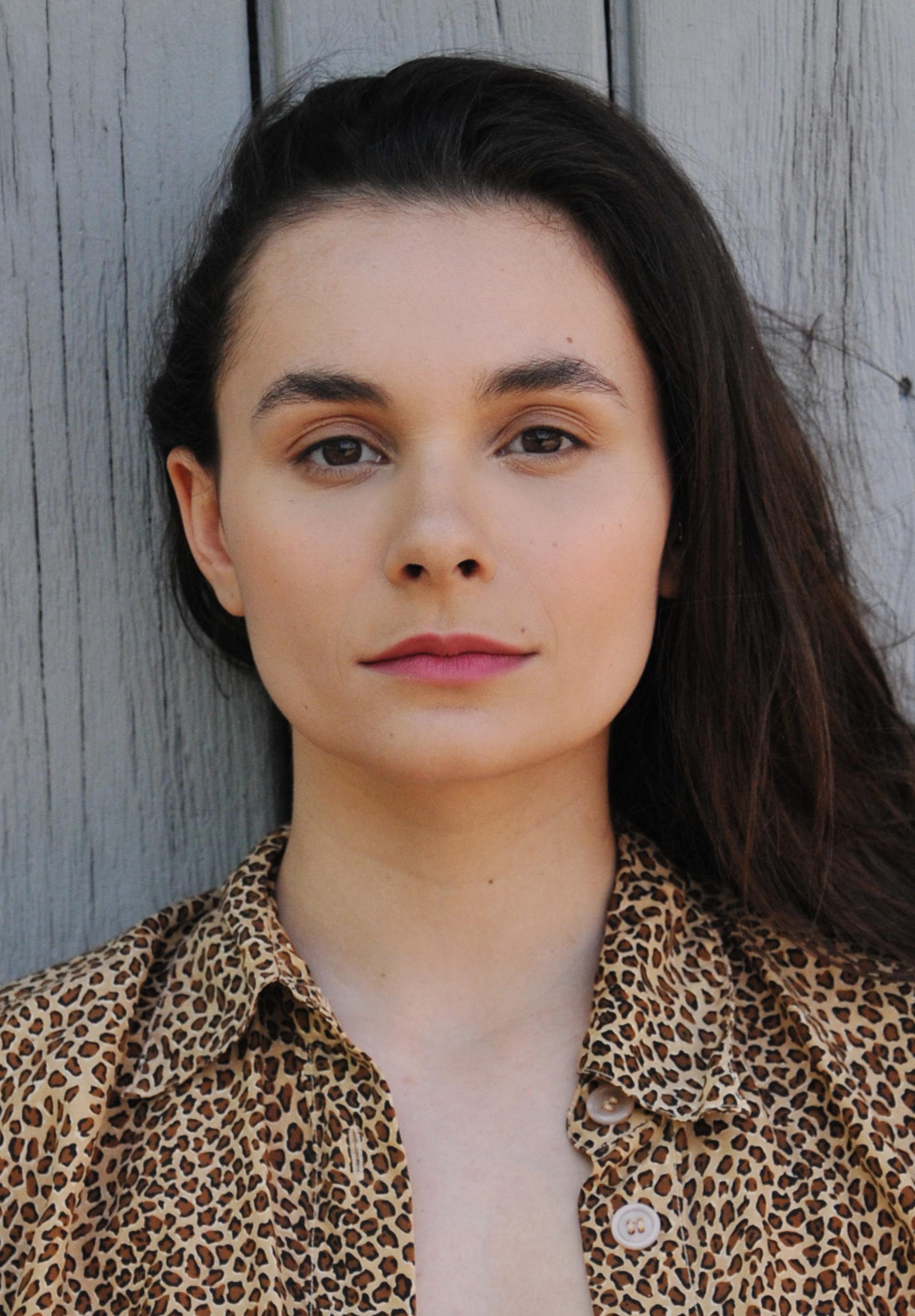 Julia Obst image