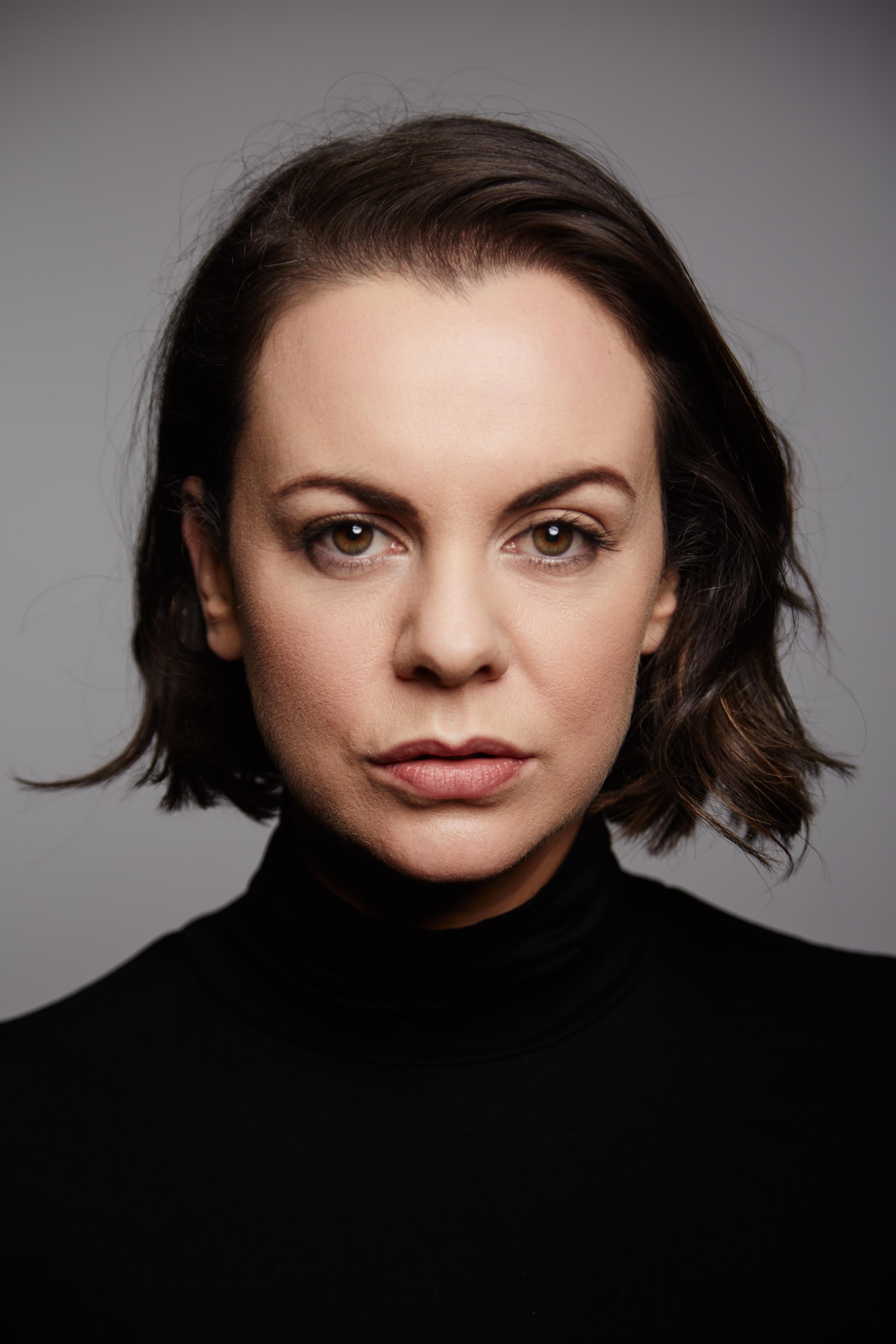 Hilary Rose image