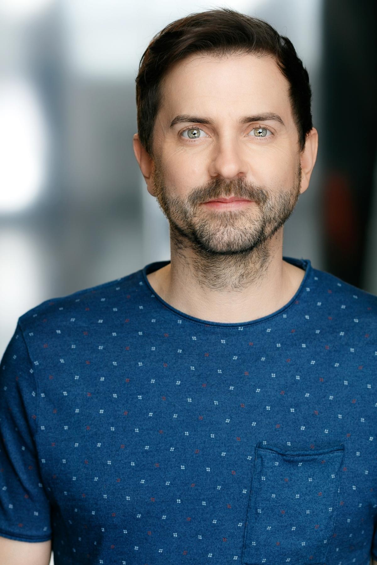 Greg Lyons image