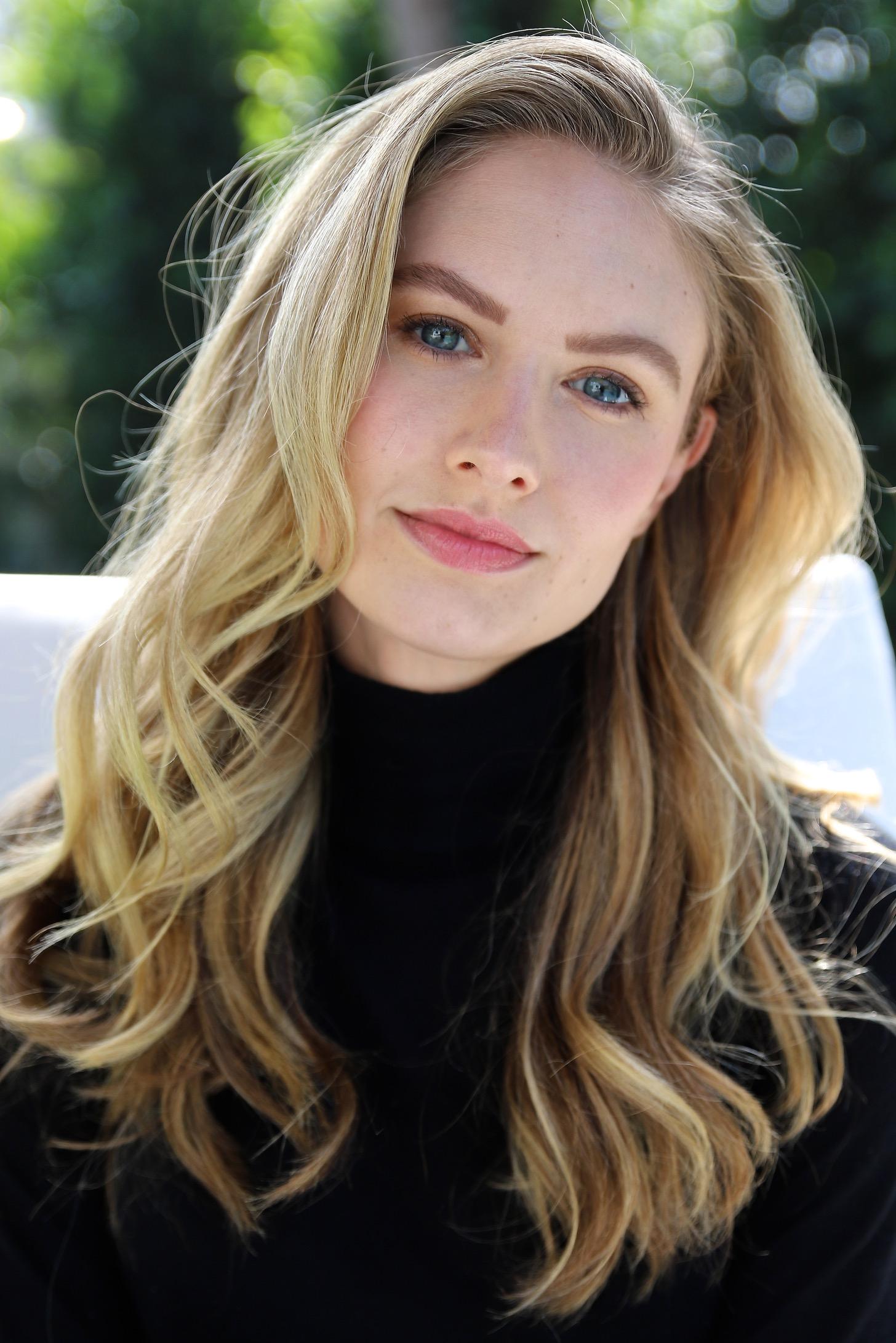 Caitlin Thompson image