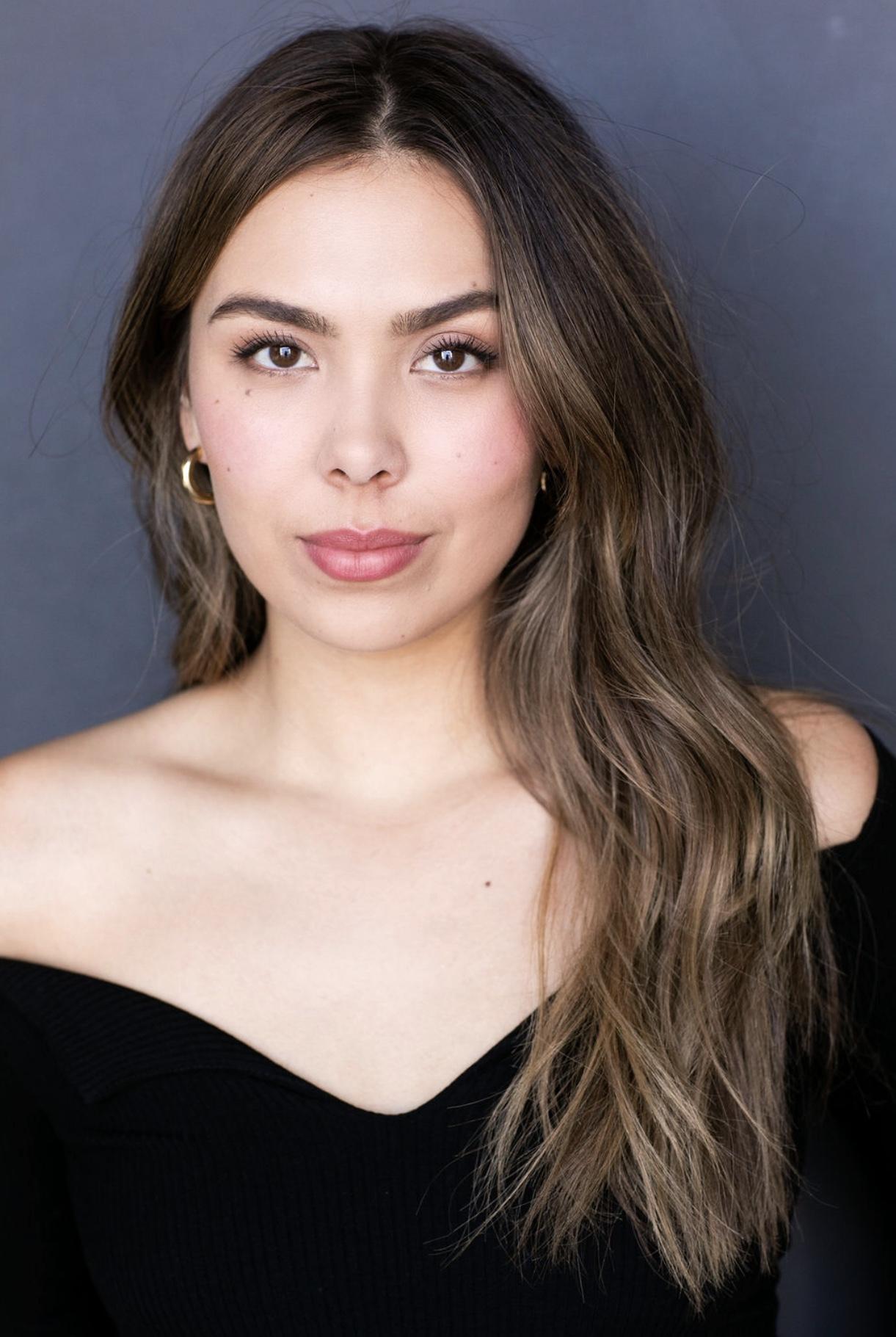 Julia Harriman image