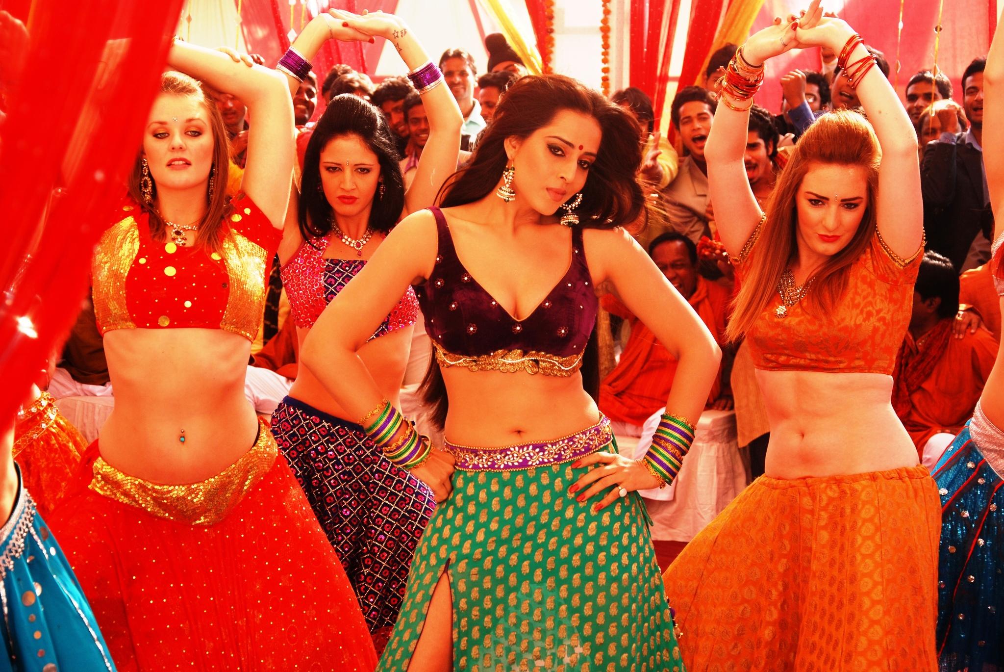 Mahie Gill image