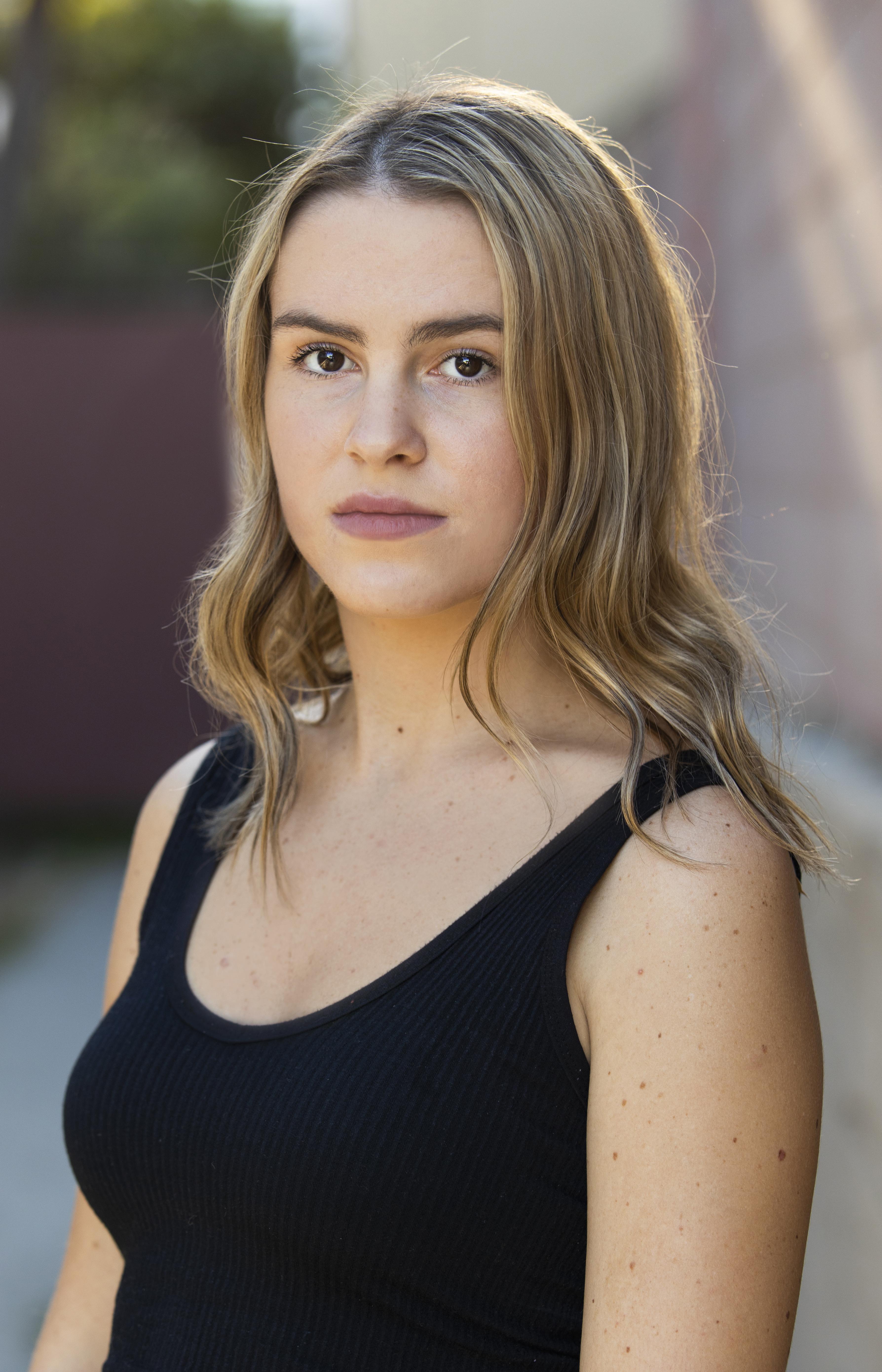 Taylar Hender image