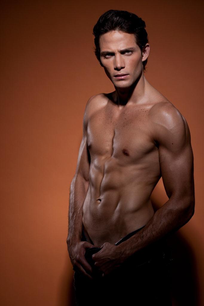 Gabriel Coronel image