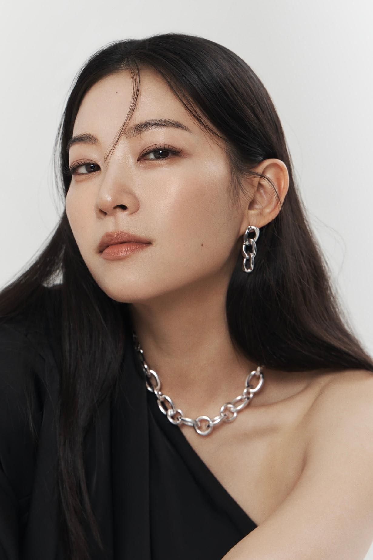 Arden Cho image