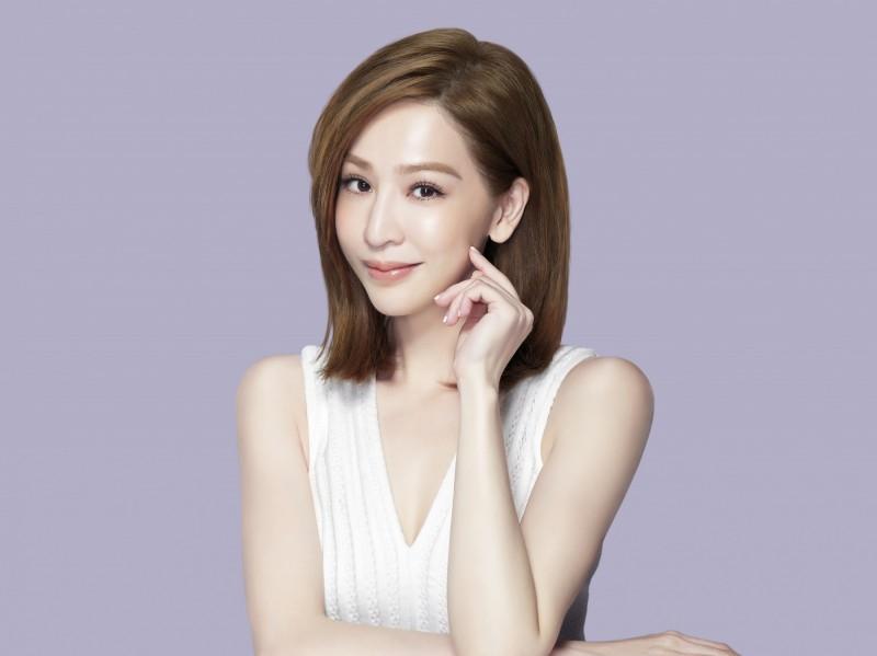 Cyndi Wang image