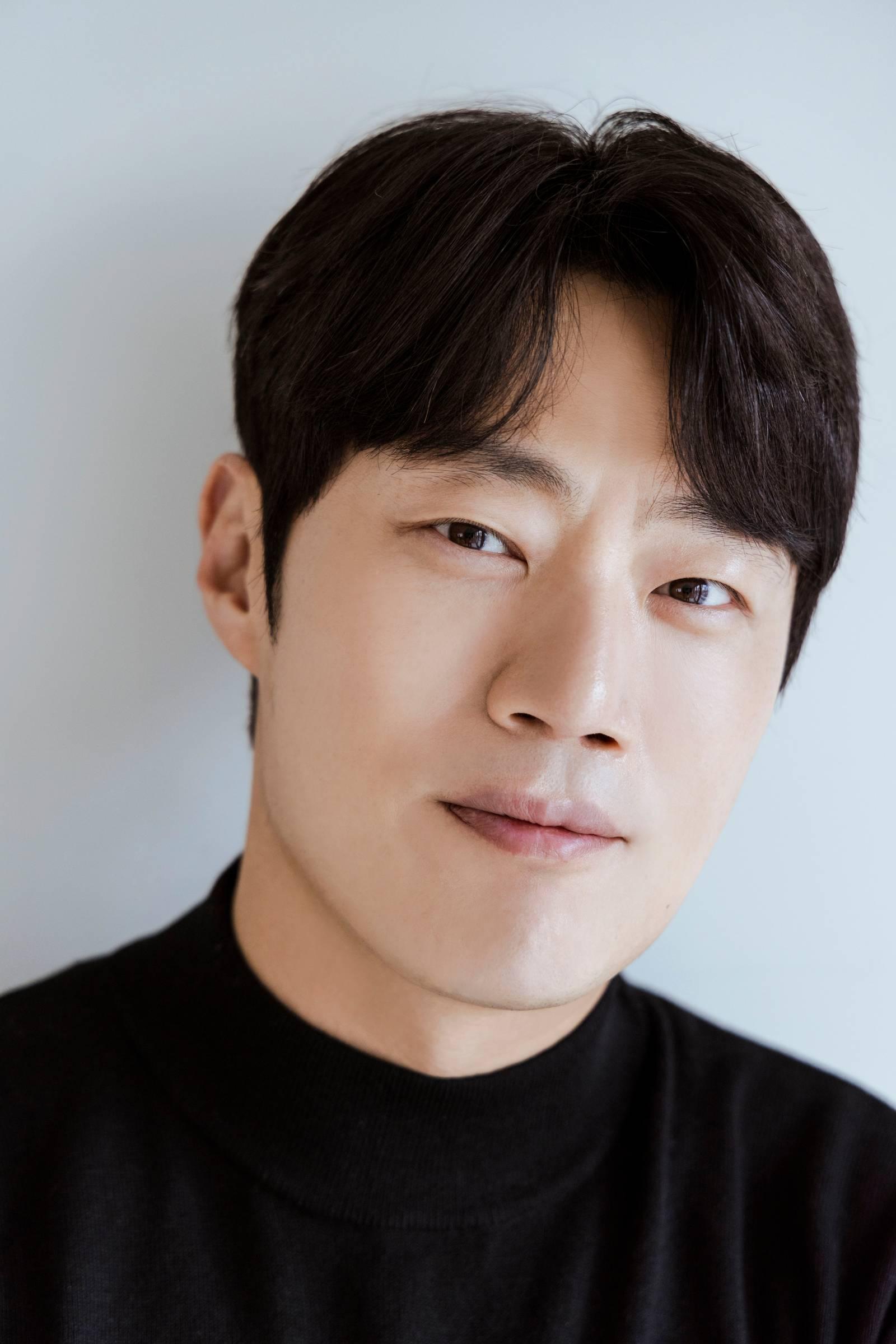 Lee Hee-joon image