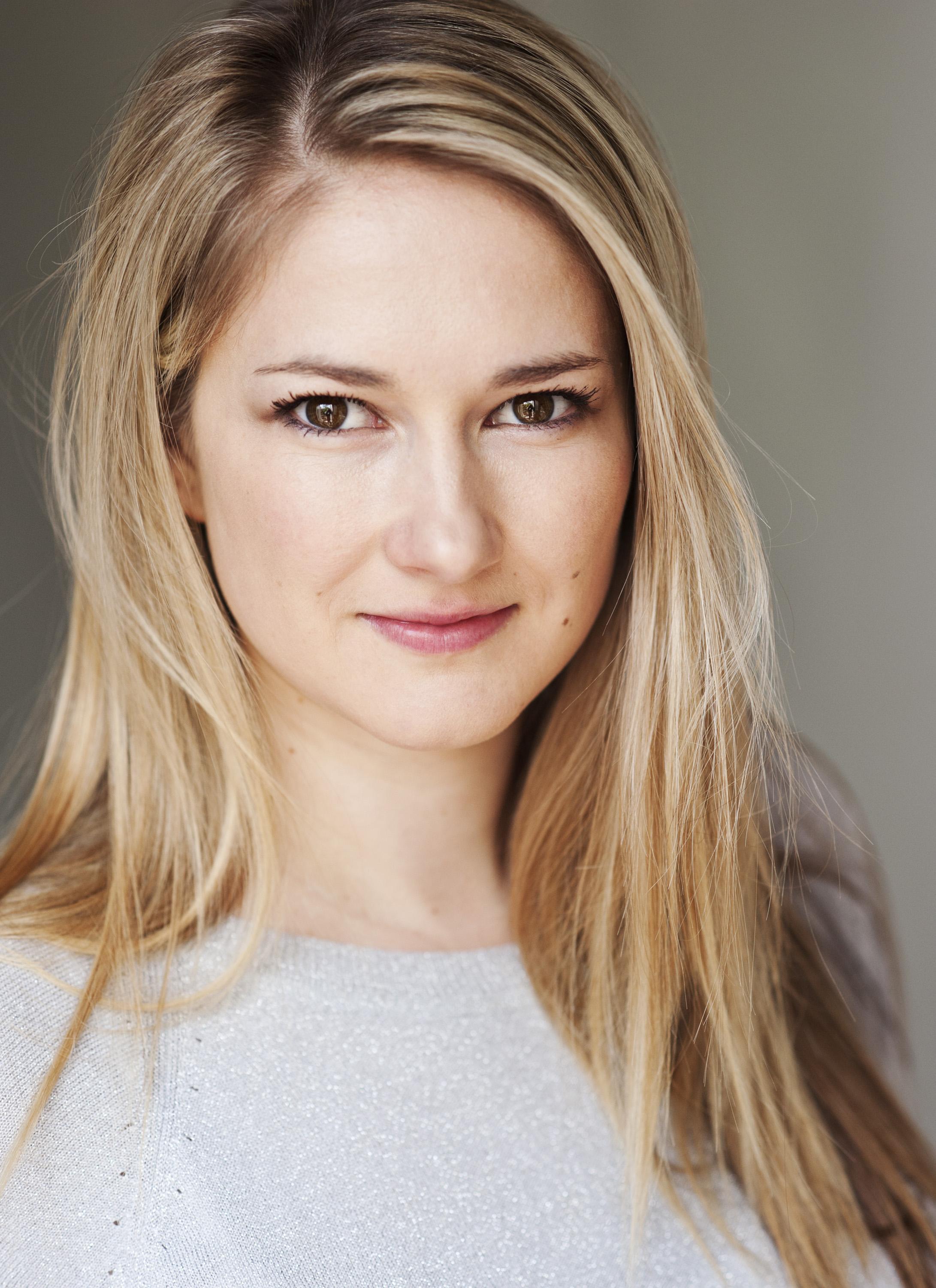 Lizzie Stables image
