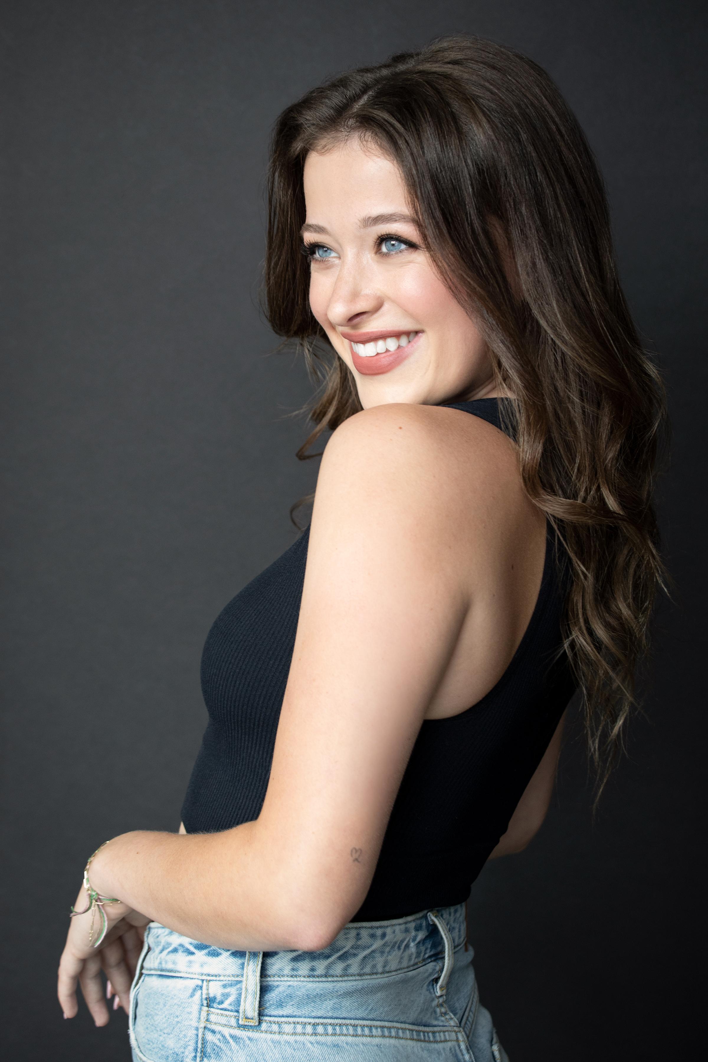 Addison Holley image
