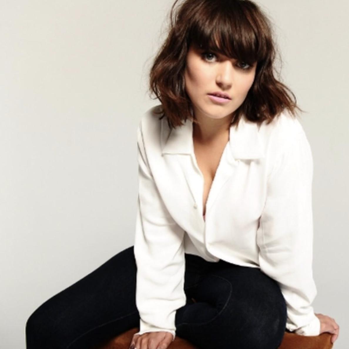 Hannah Dunne image