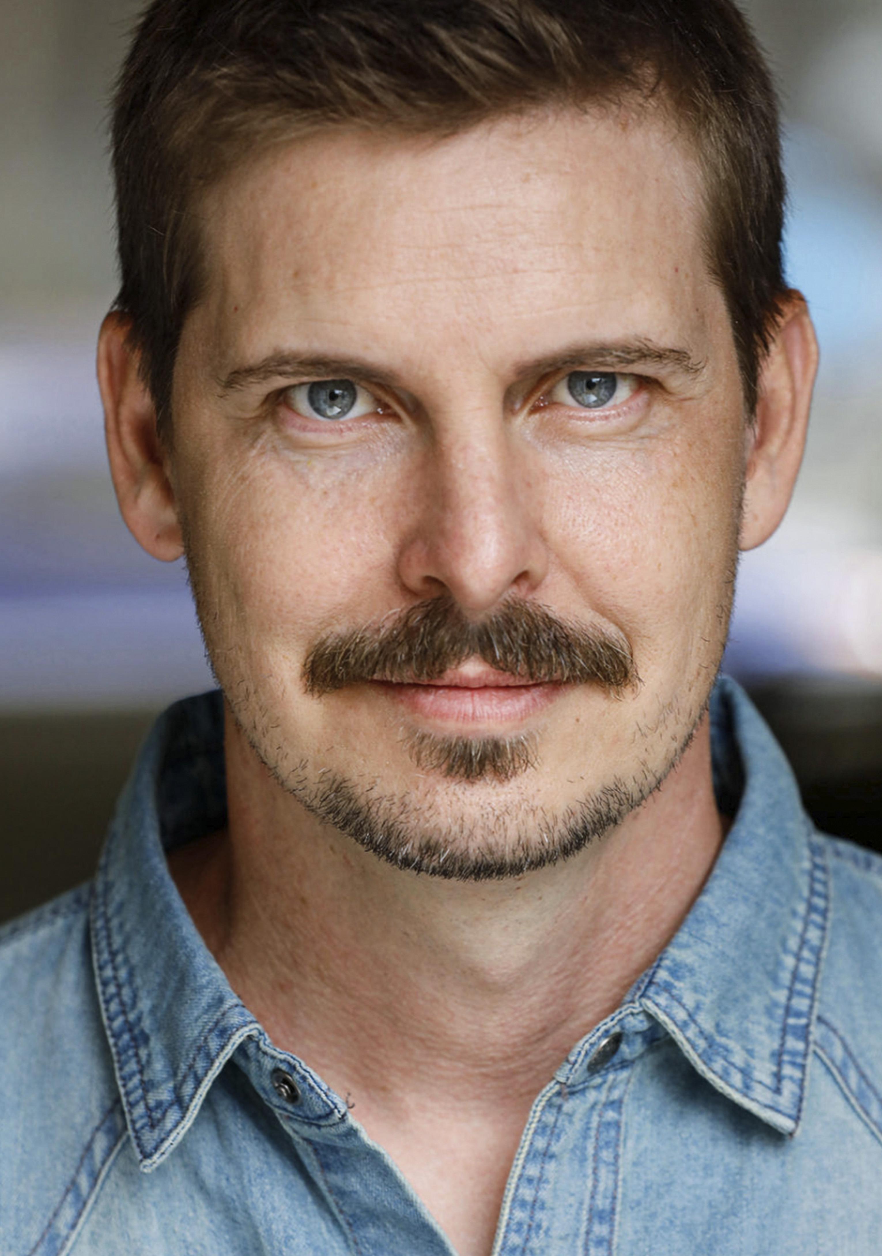 Derrick Redford image