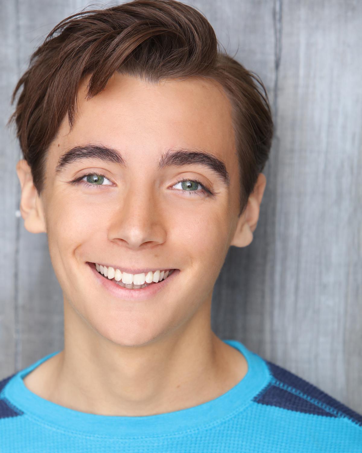 Luke Davis image