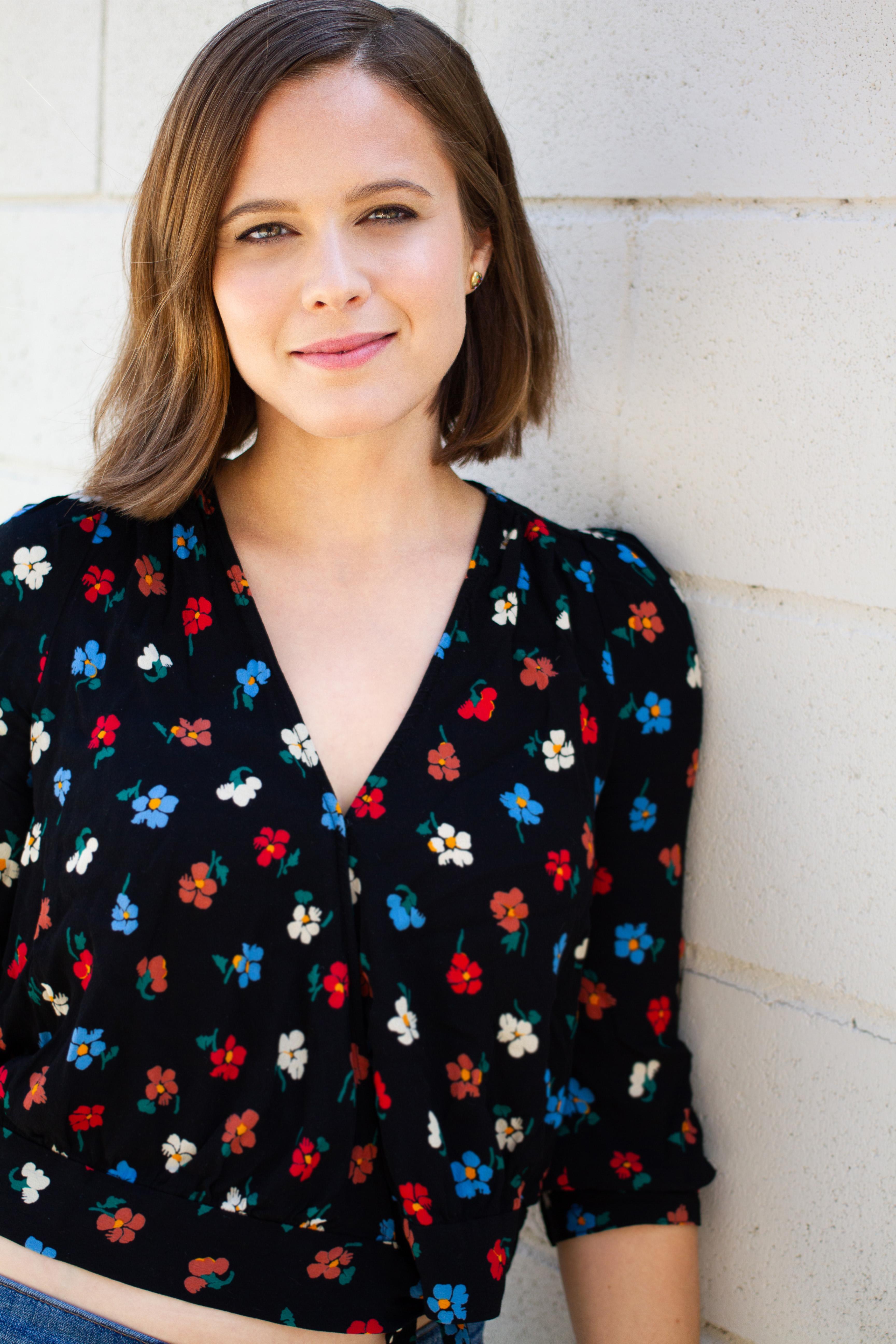 Leah Henoch image