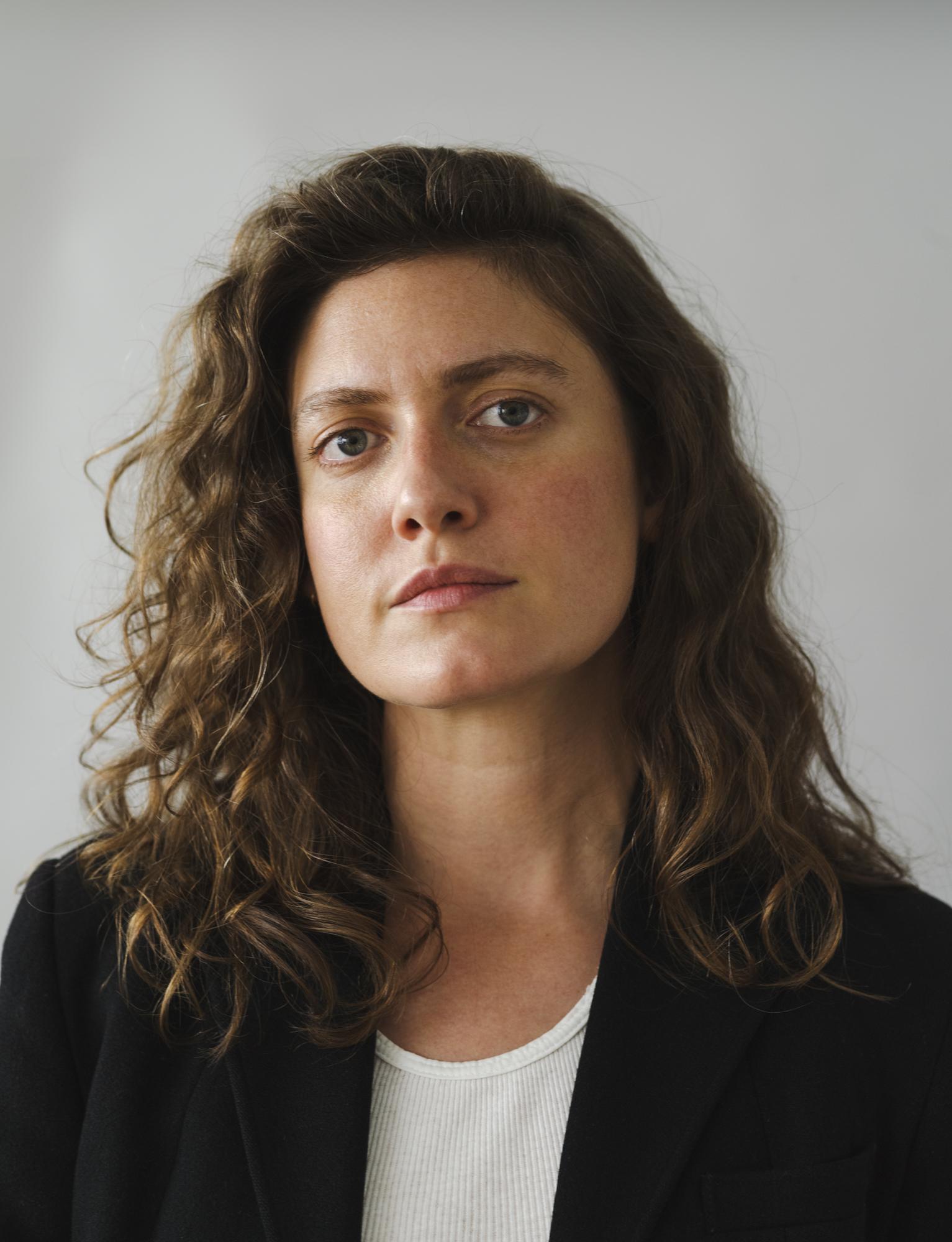 Lucy Kaminsky image