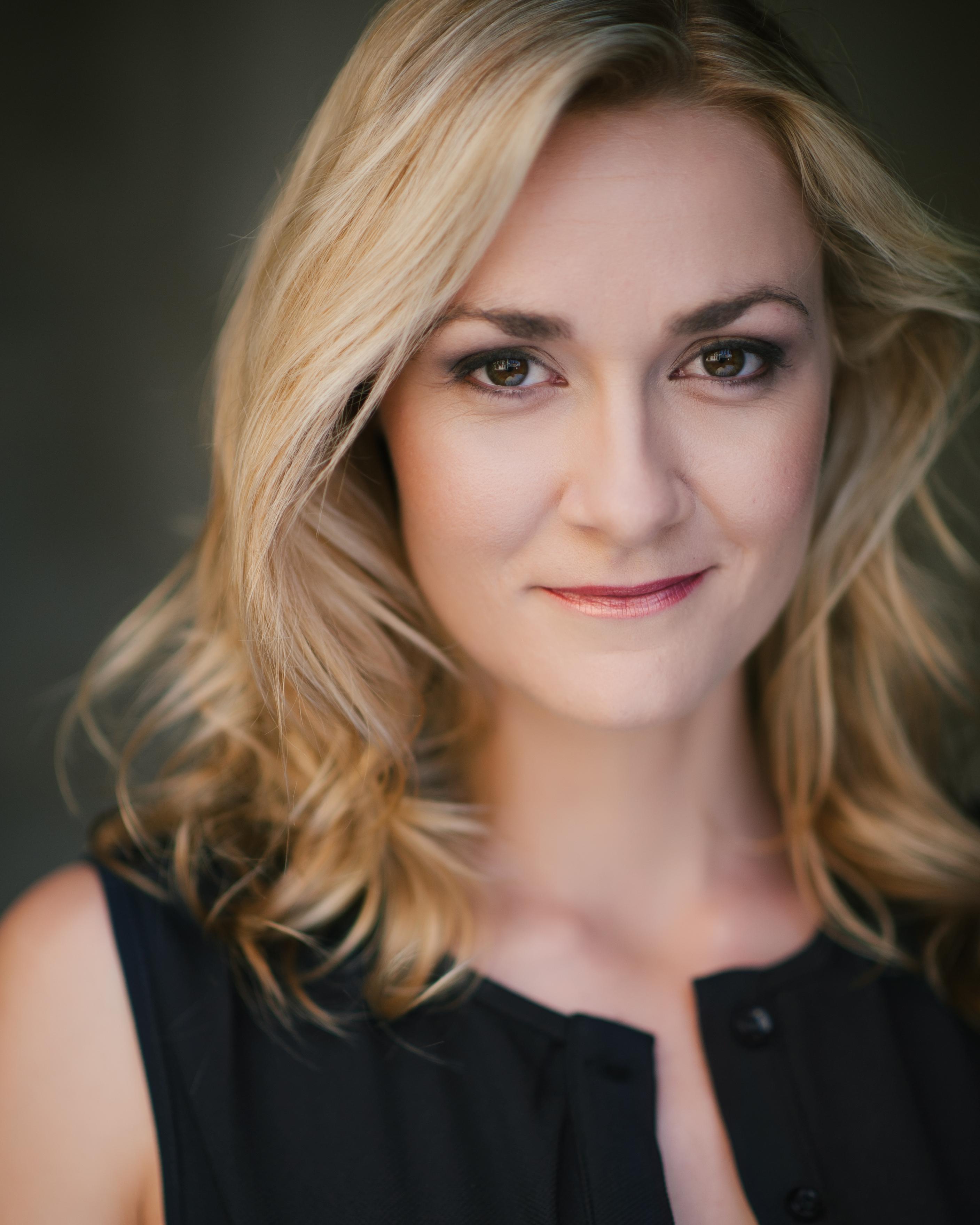 Julia Billington image