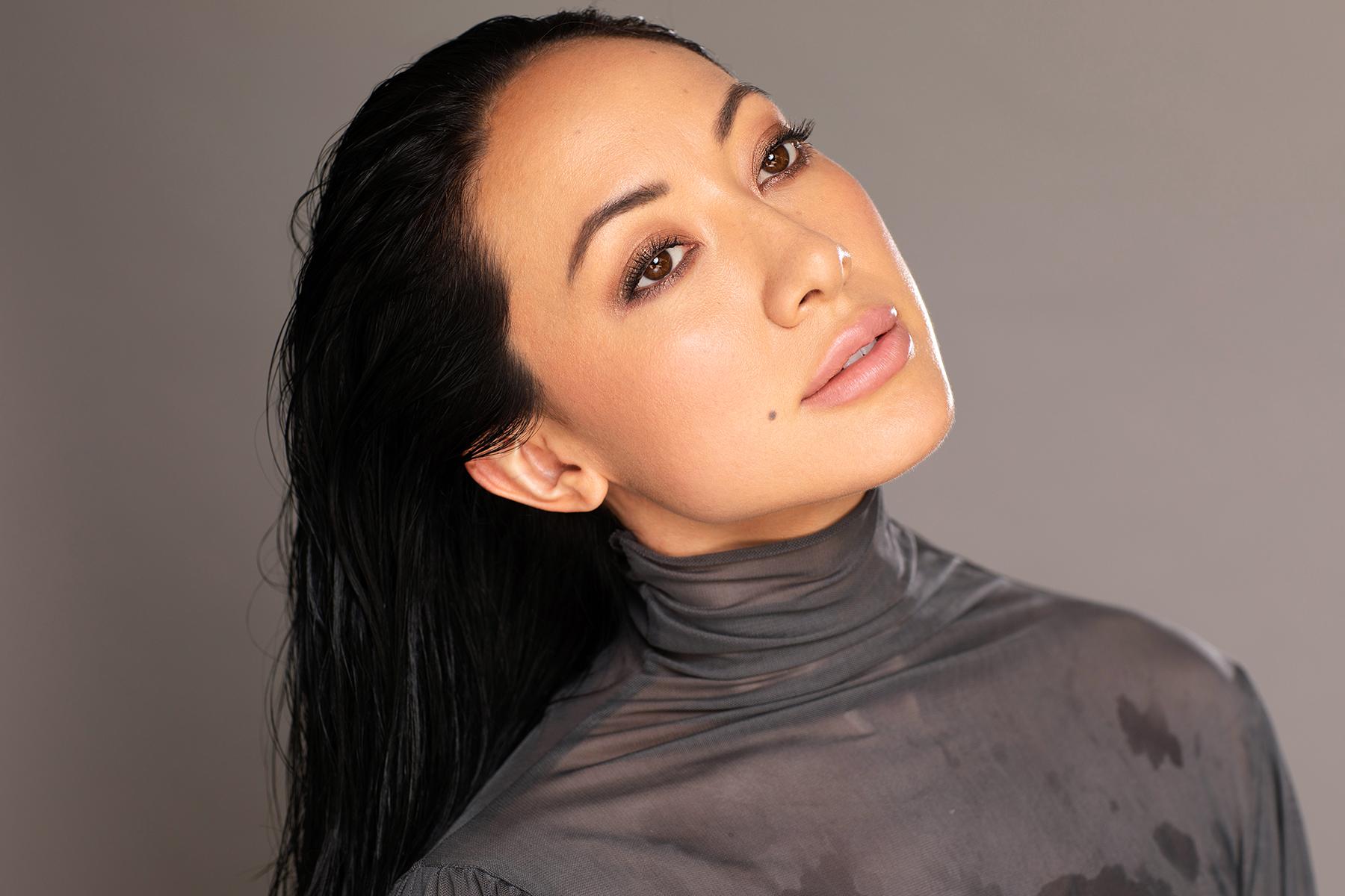 Faye Viviana image