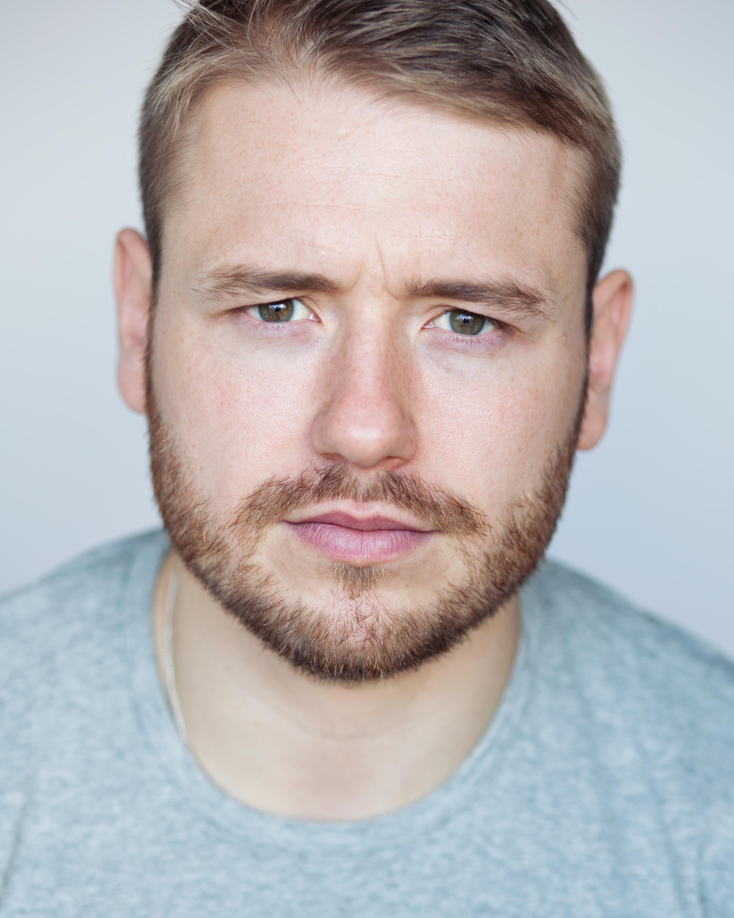 Ian Sharp image