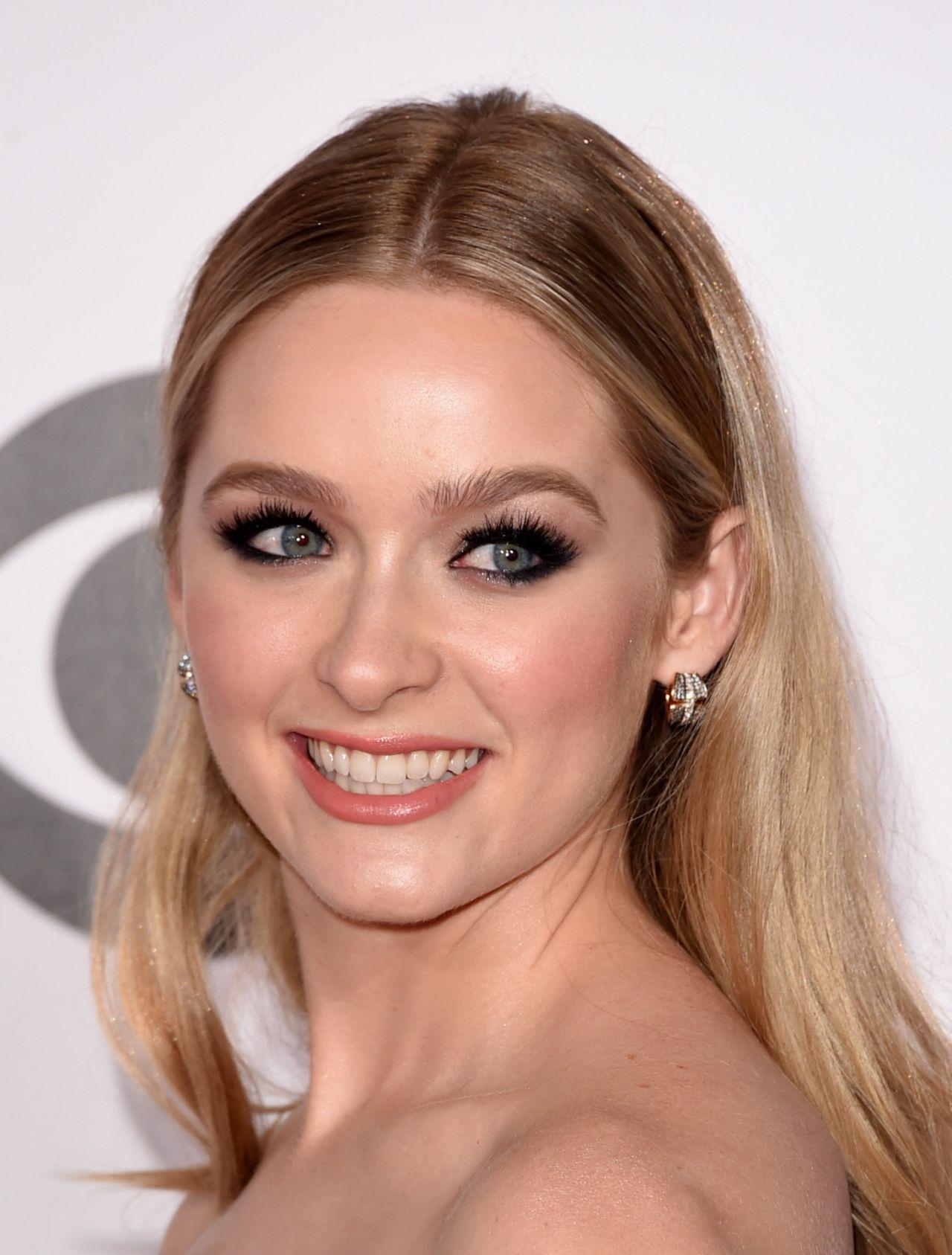 Greer Grammer image