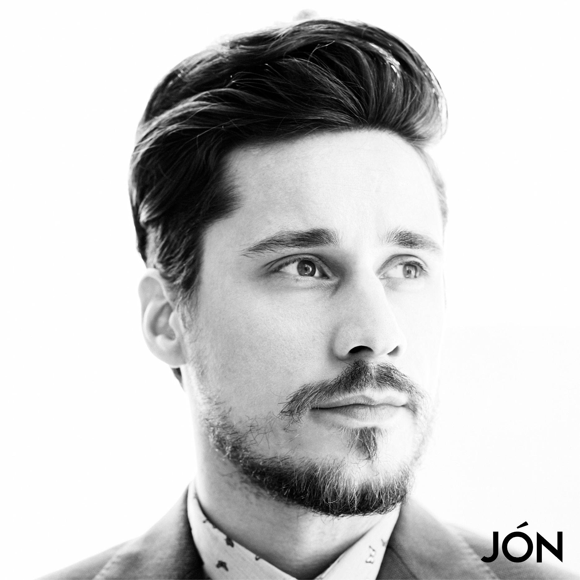 Peter Gadiot image