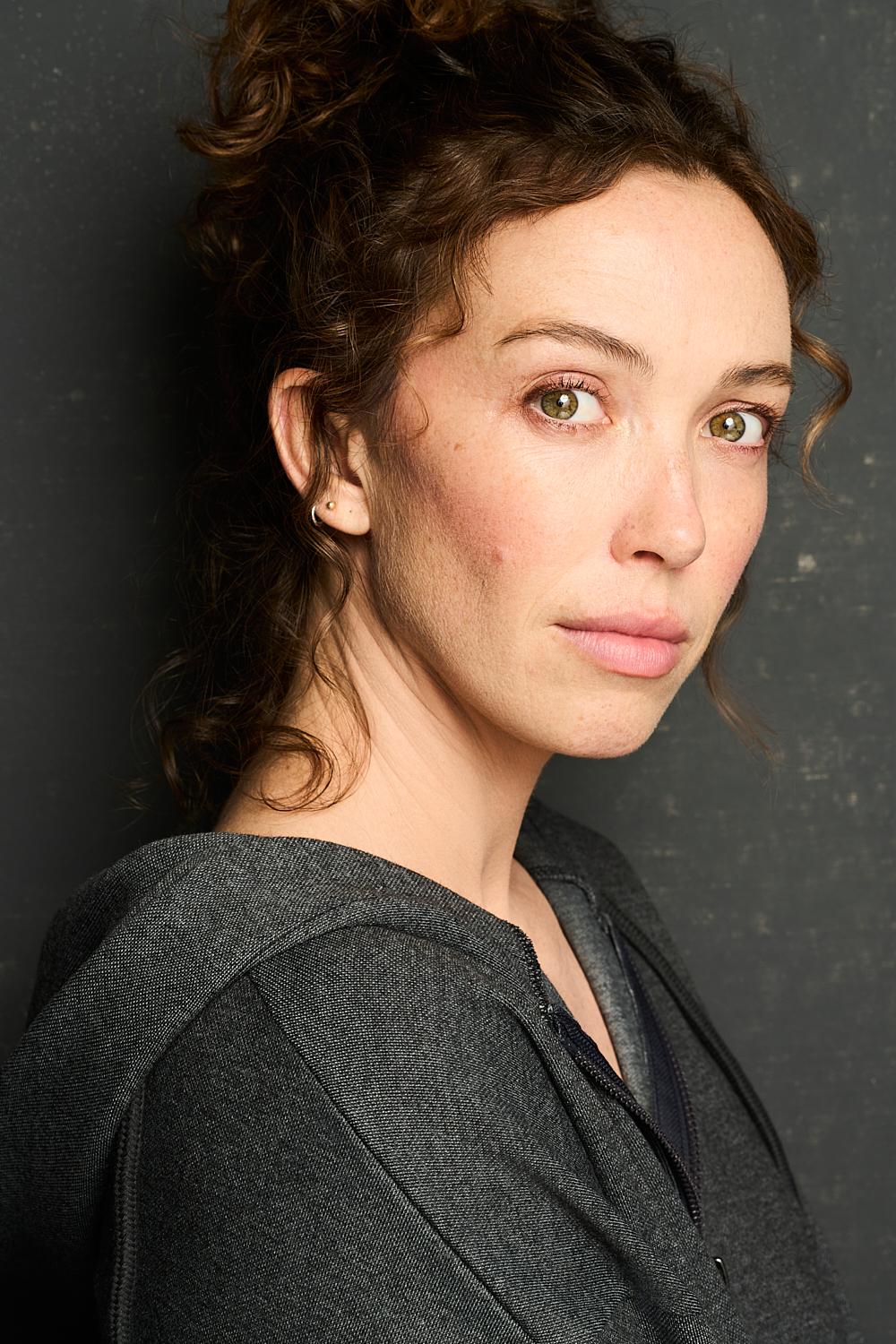 Joni Mann image