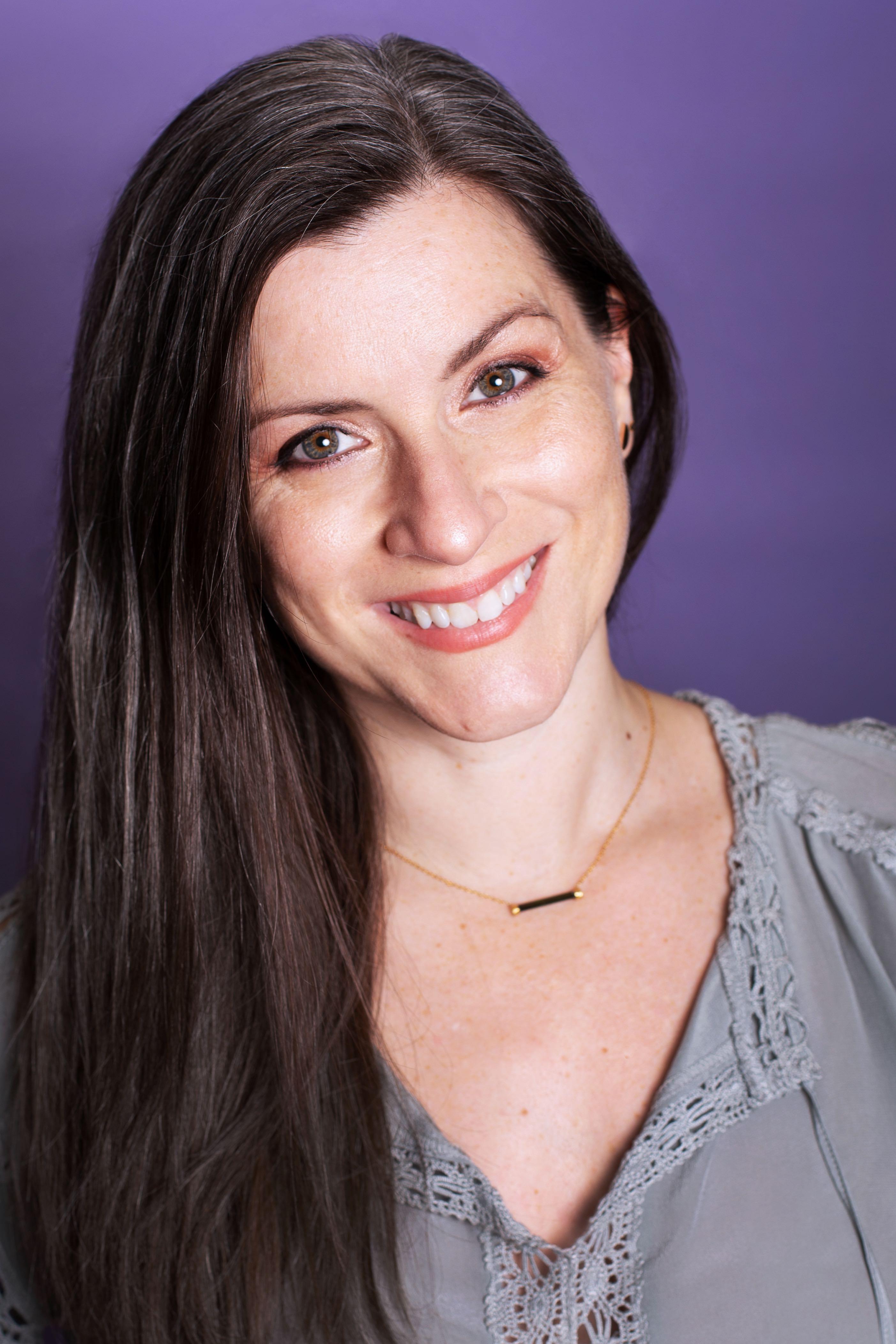 Shaela Cook image