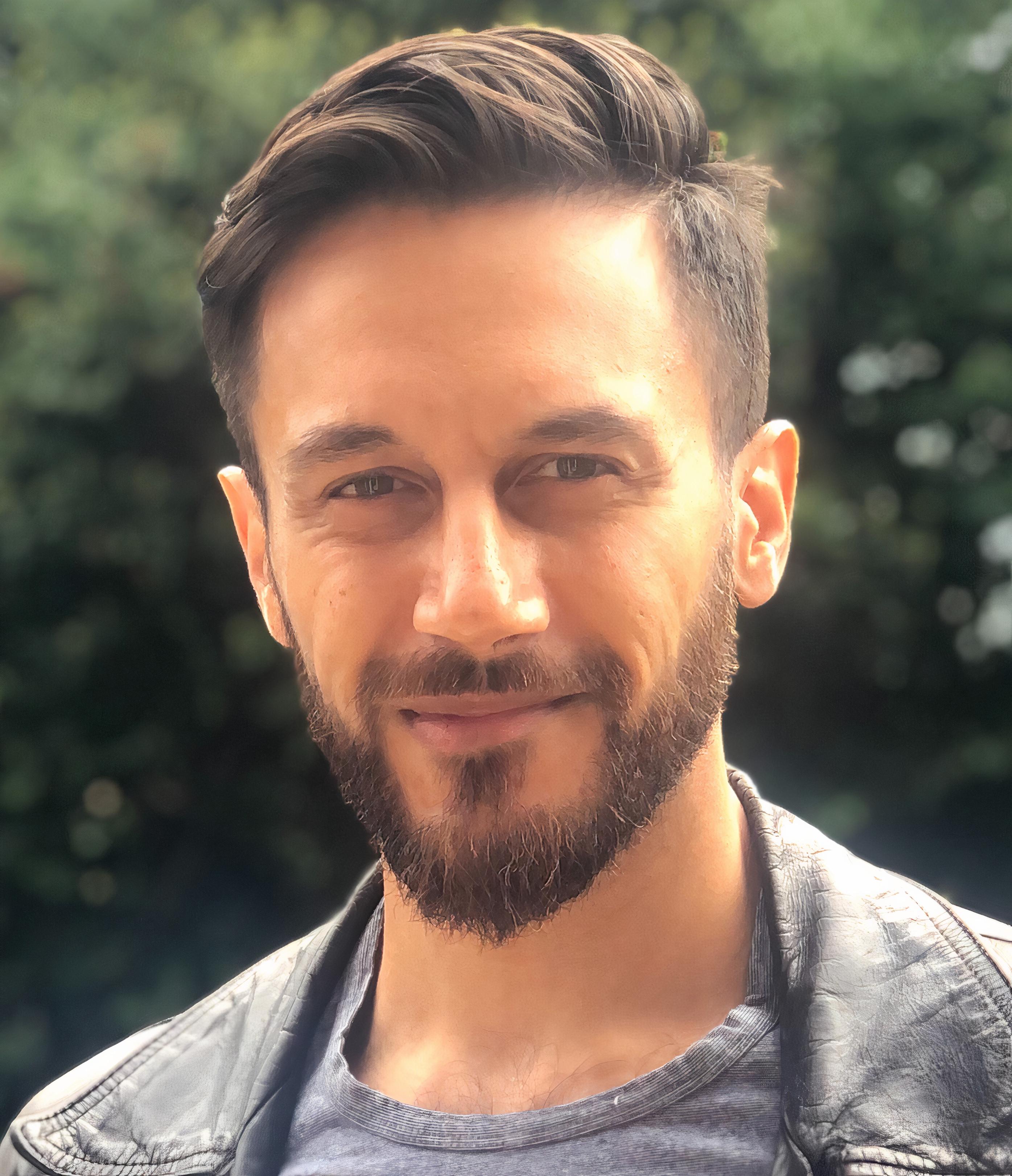 Danny Sura image