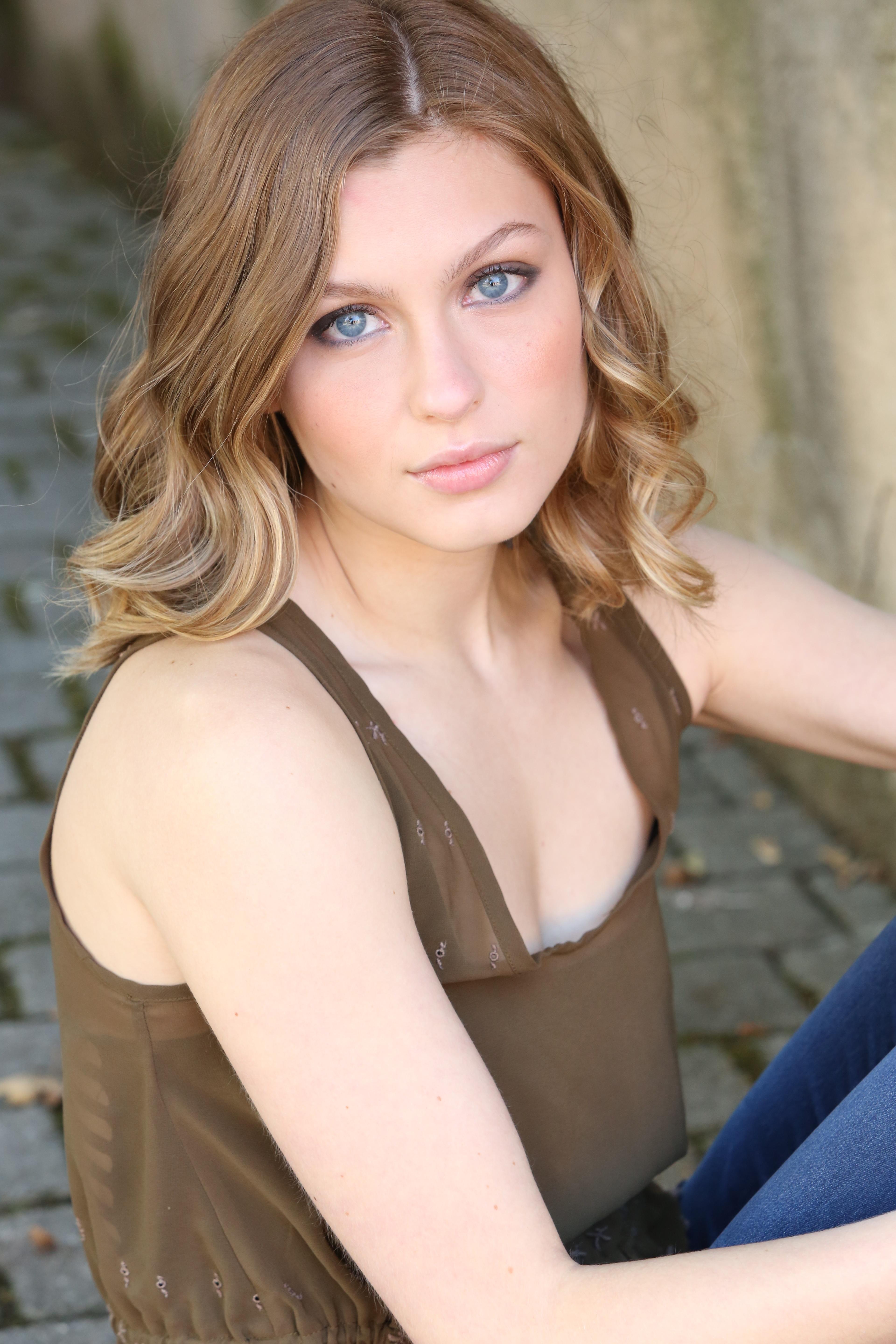 Hayley Griffith image