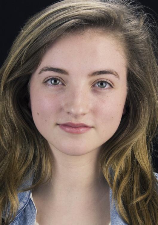Alison Barry image