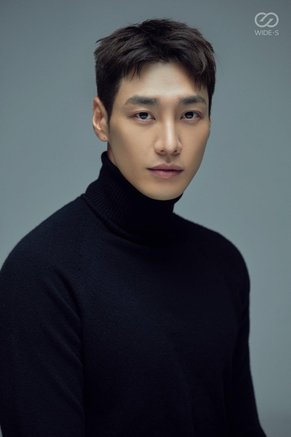 Kim Young-kwang image