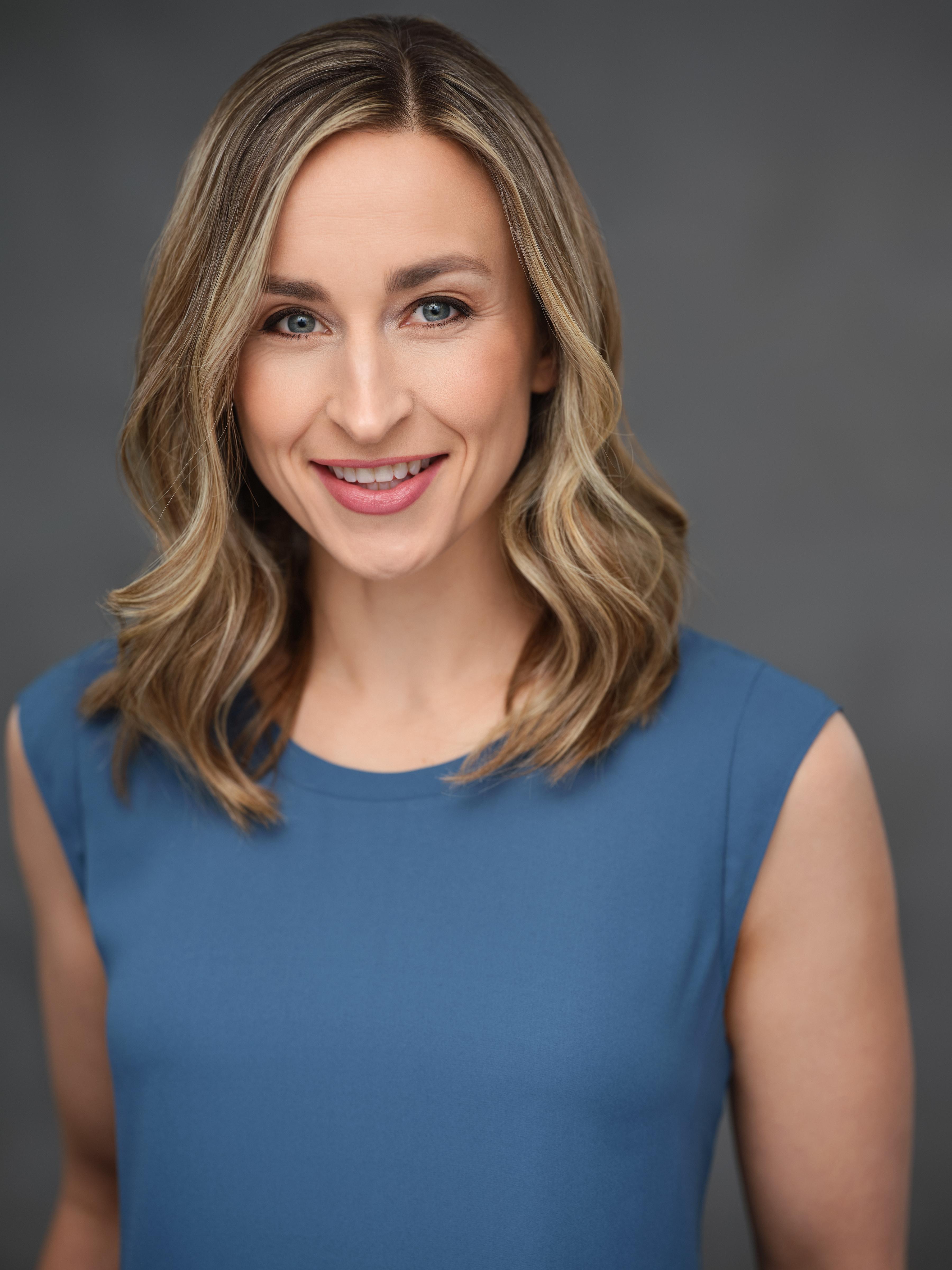 Kira Tozer image