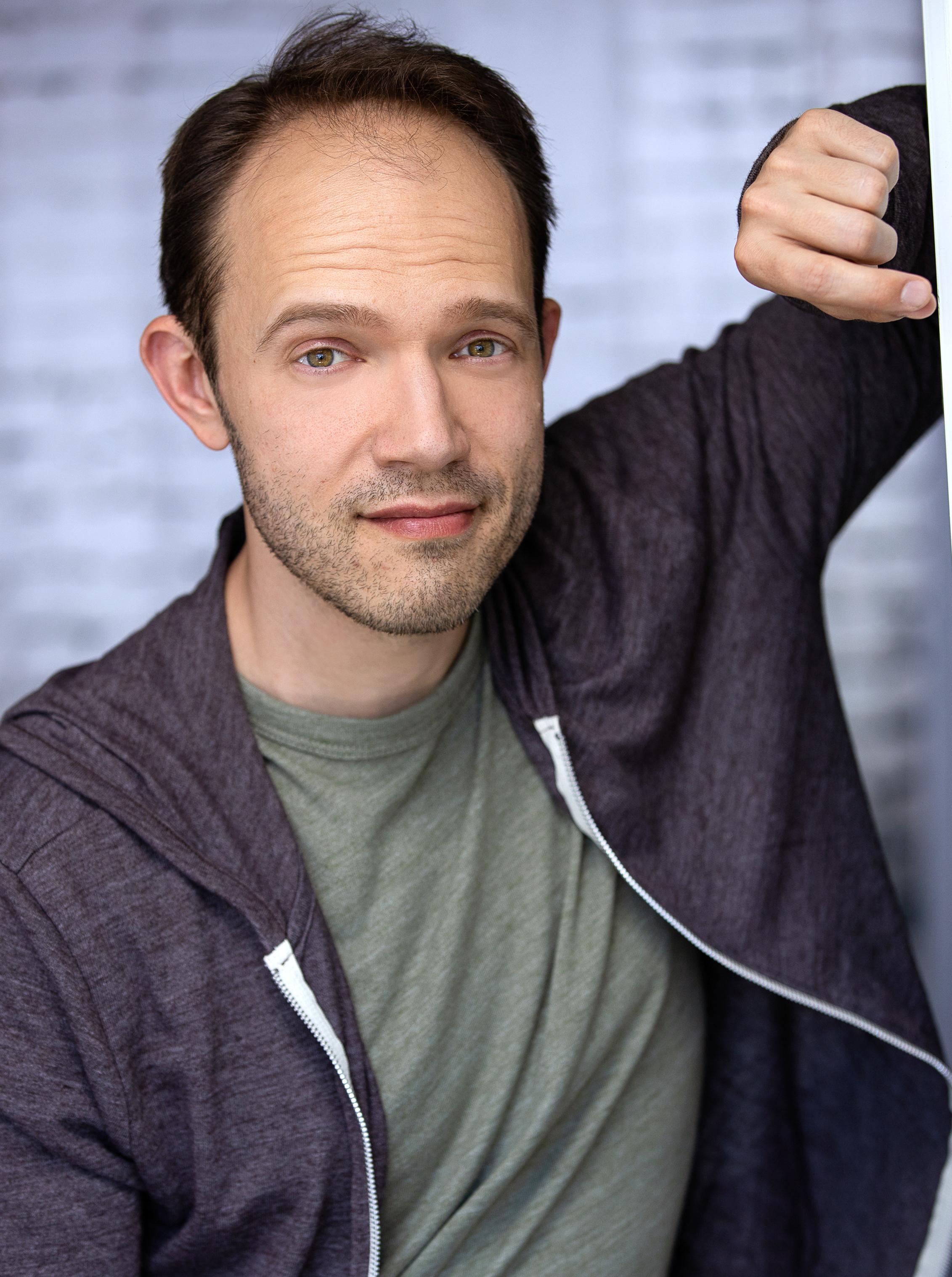 Adam Lesar image