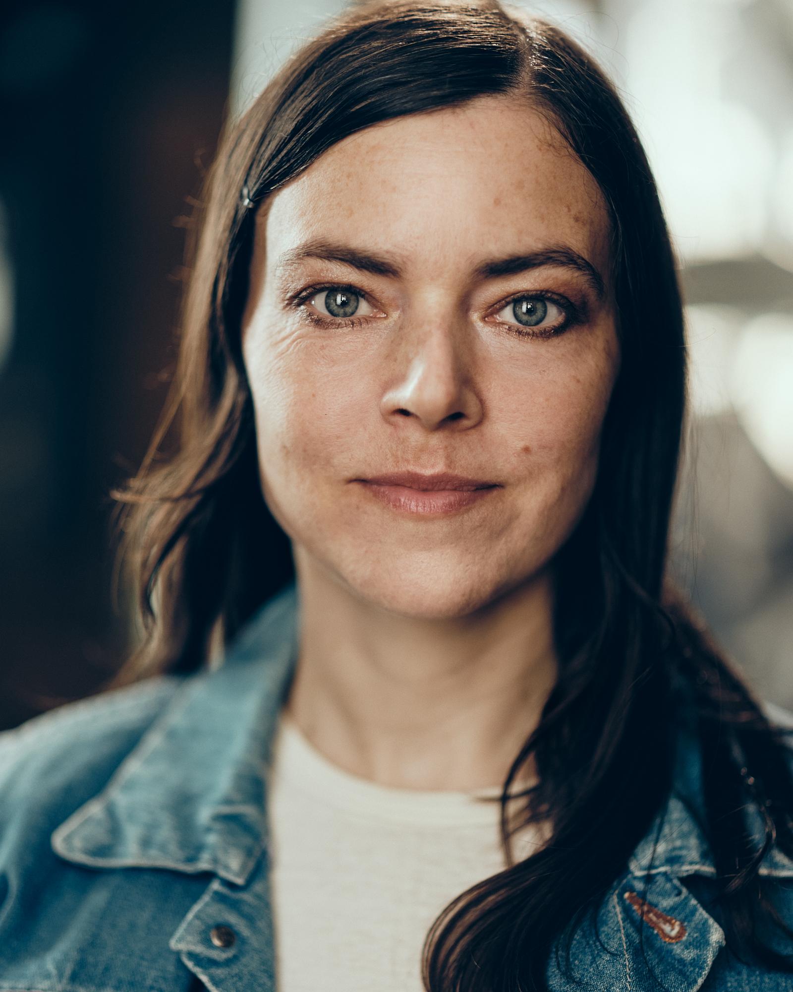 Michelle Coverley image