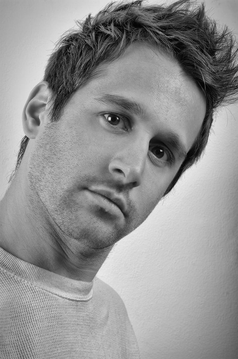 John De Luca image