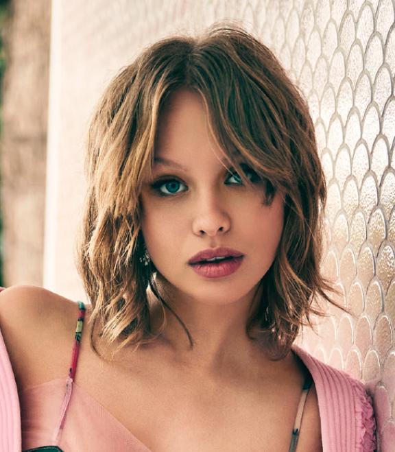 Olivia Deeble image