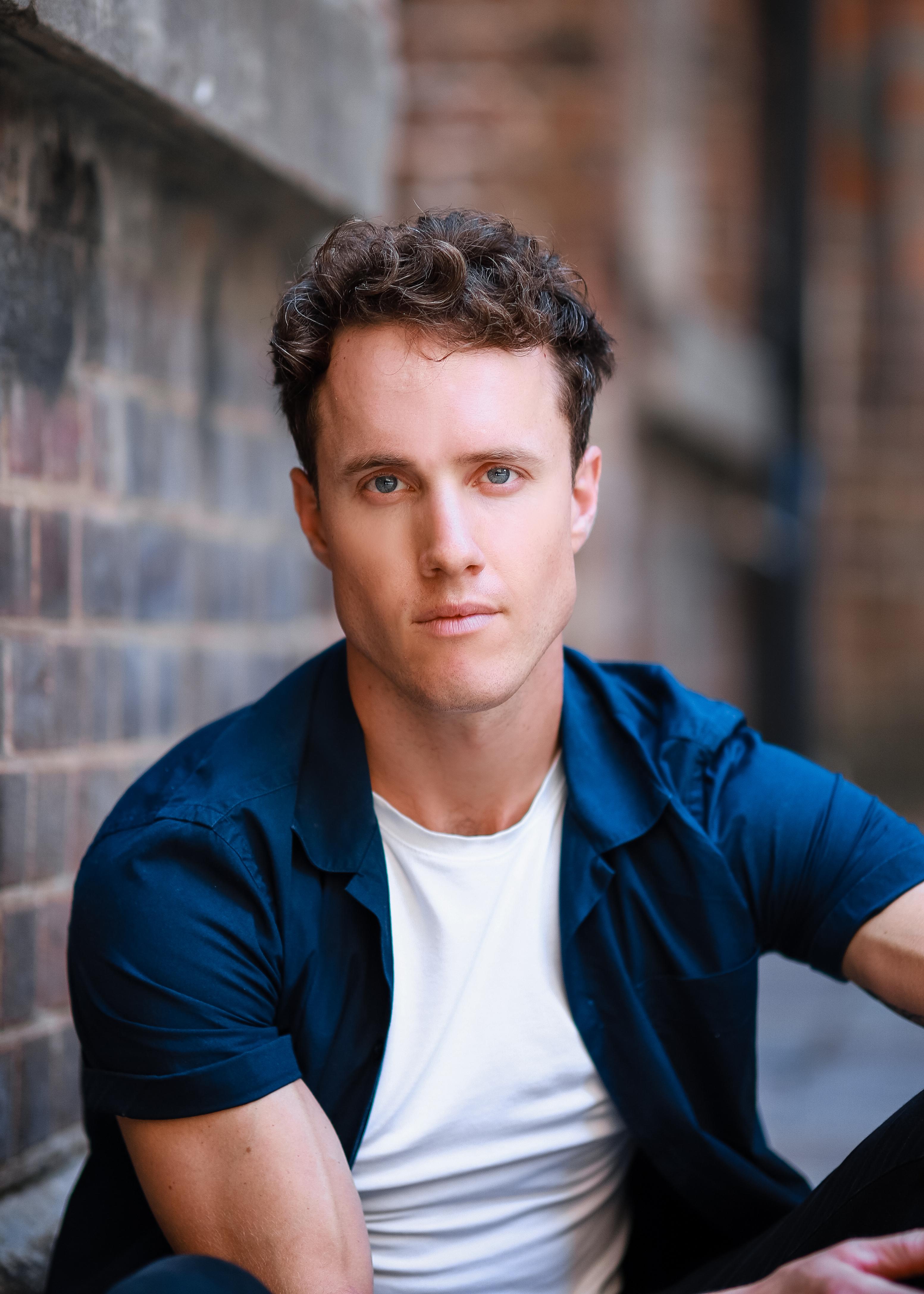 Alex Rowe image