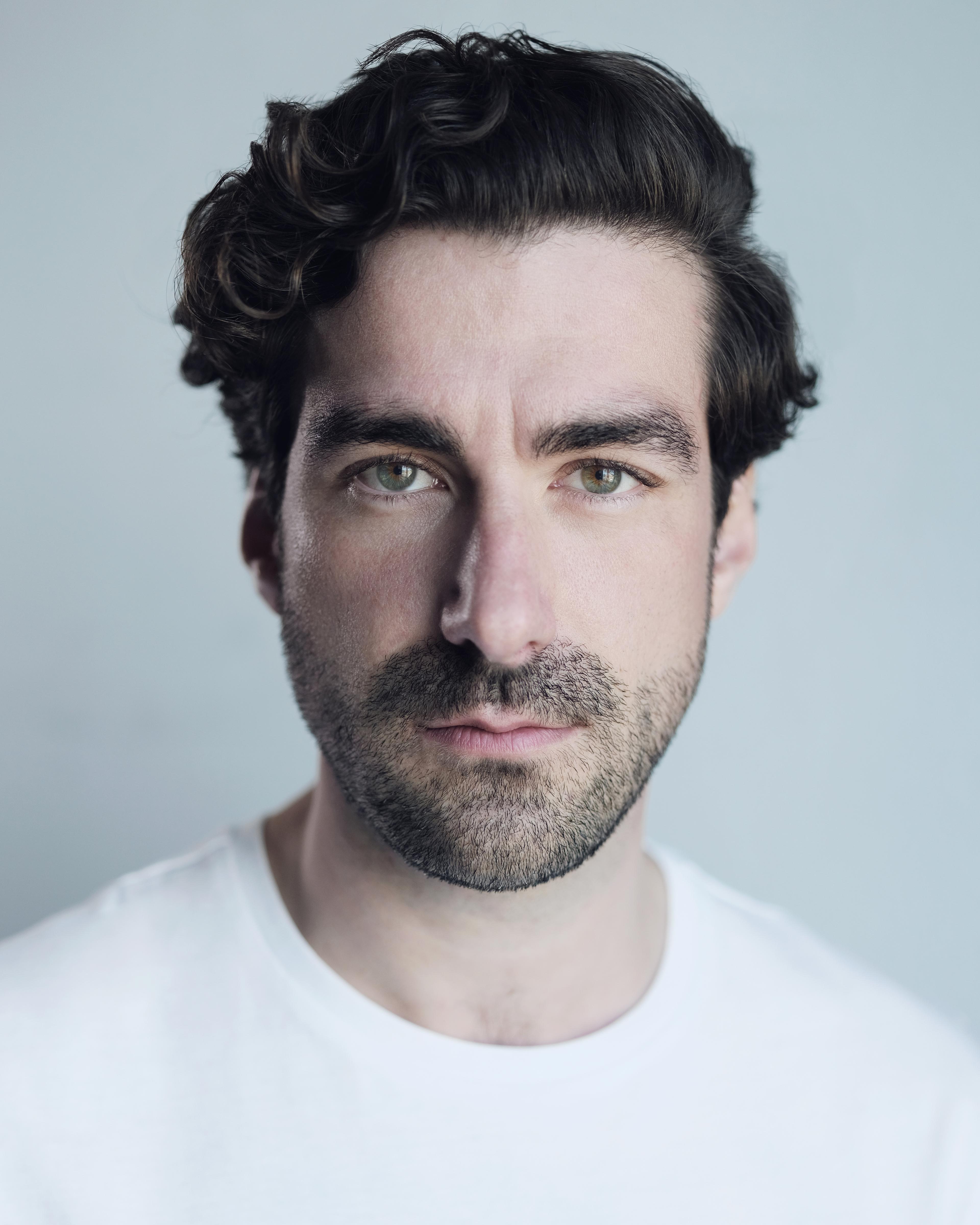 Nicholas Bishop image