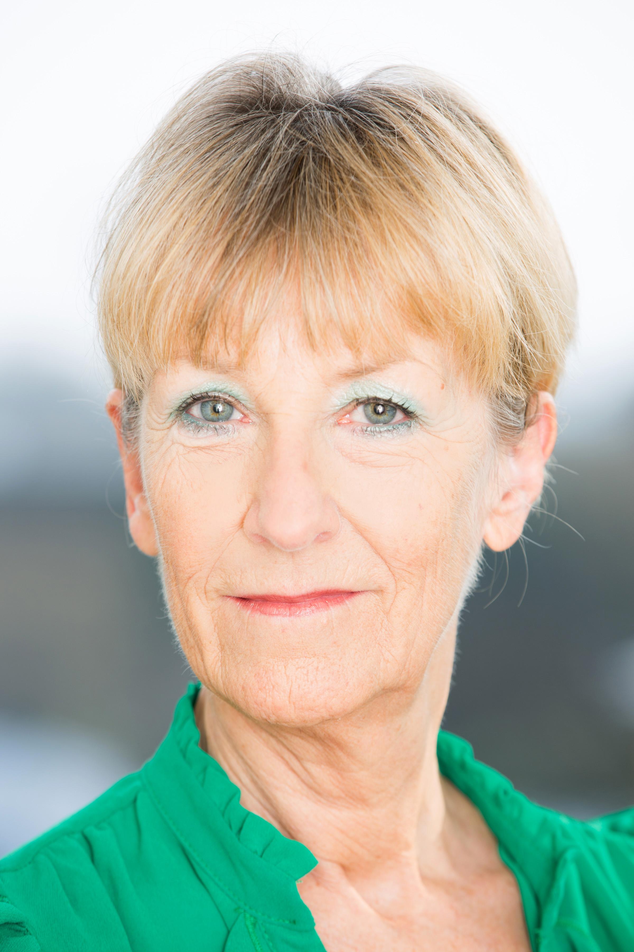 Jeryl Burgess image