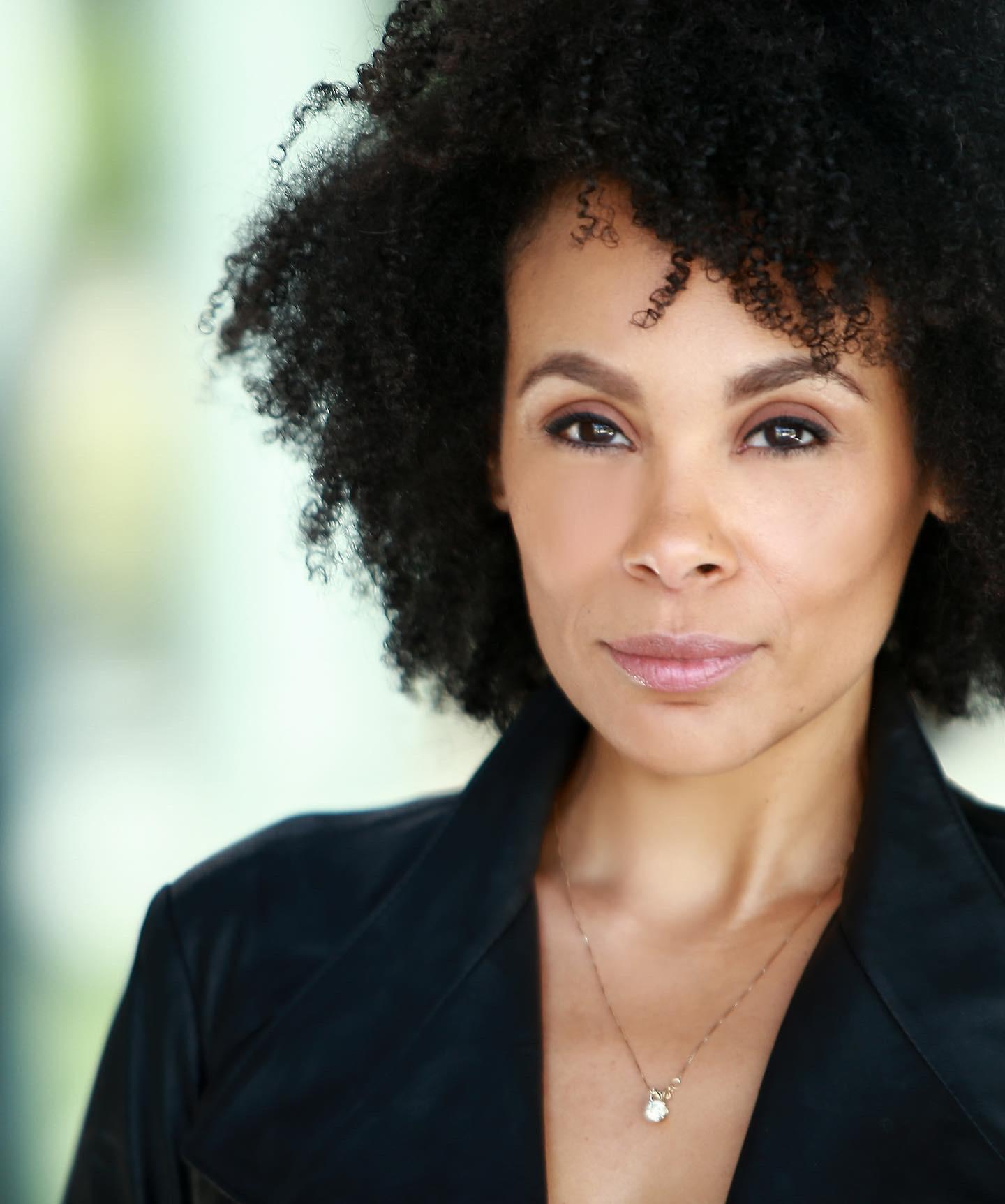 Monique Straw image