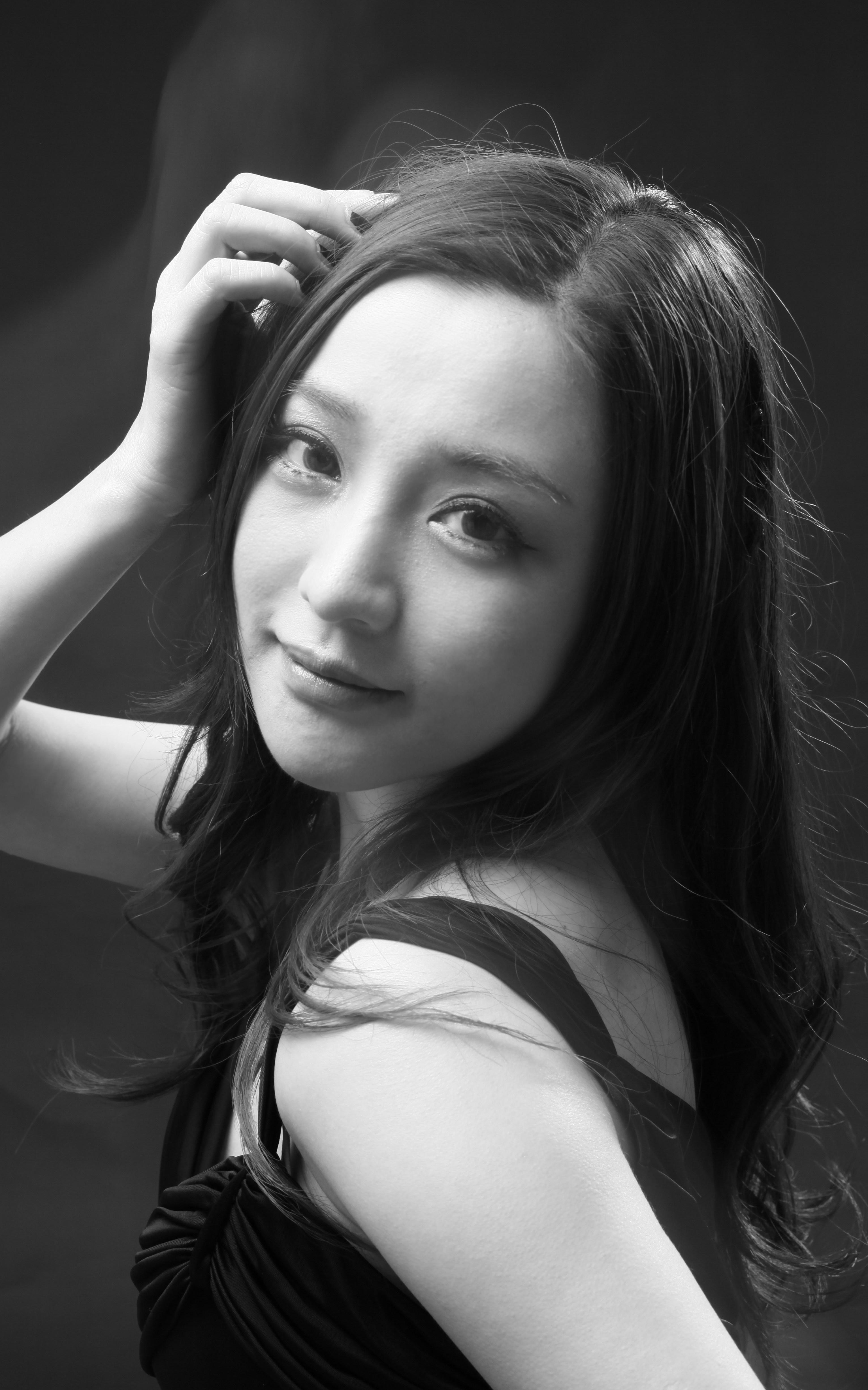 Lin Zhu image