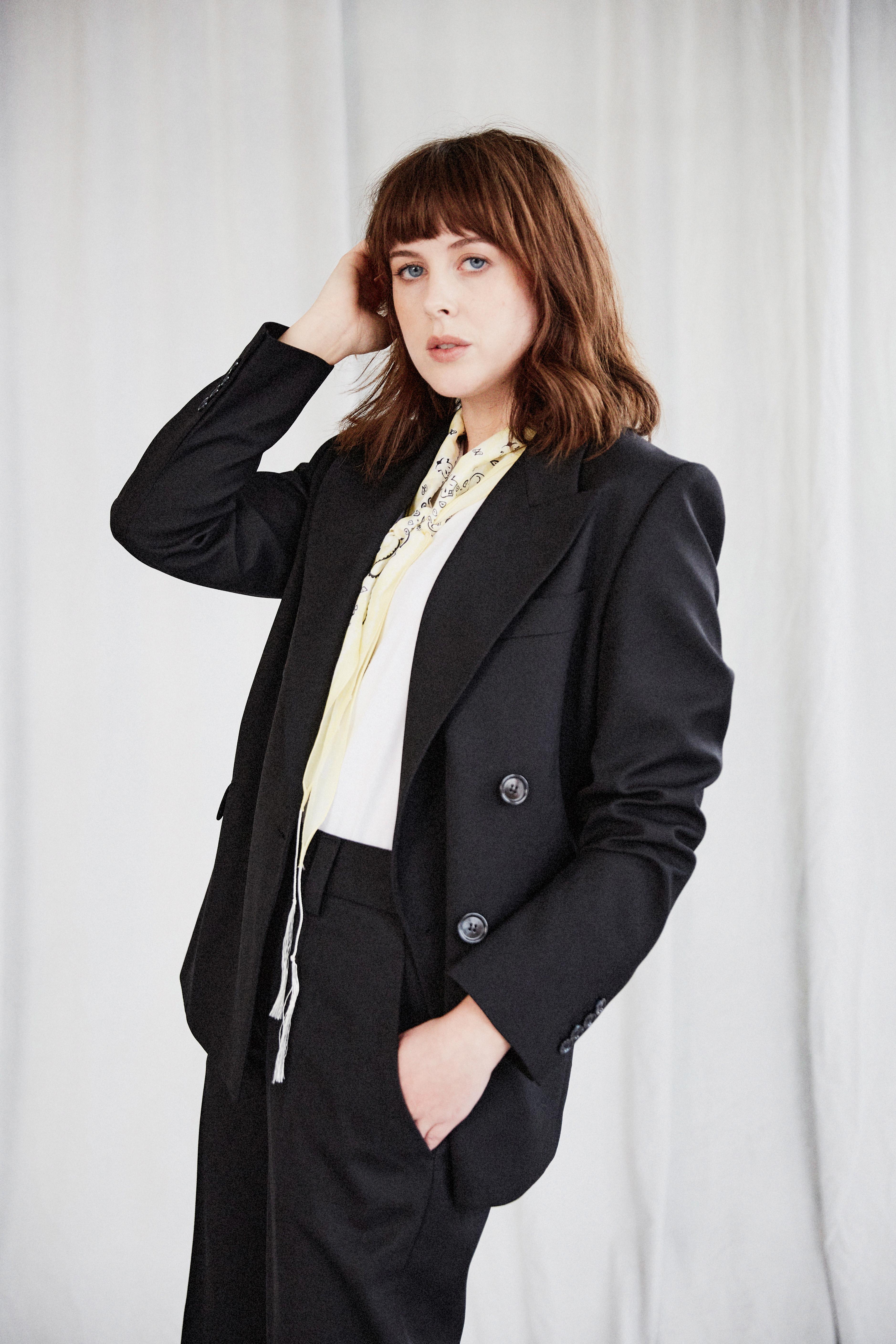Alexandra Roach image