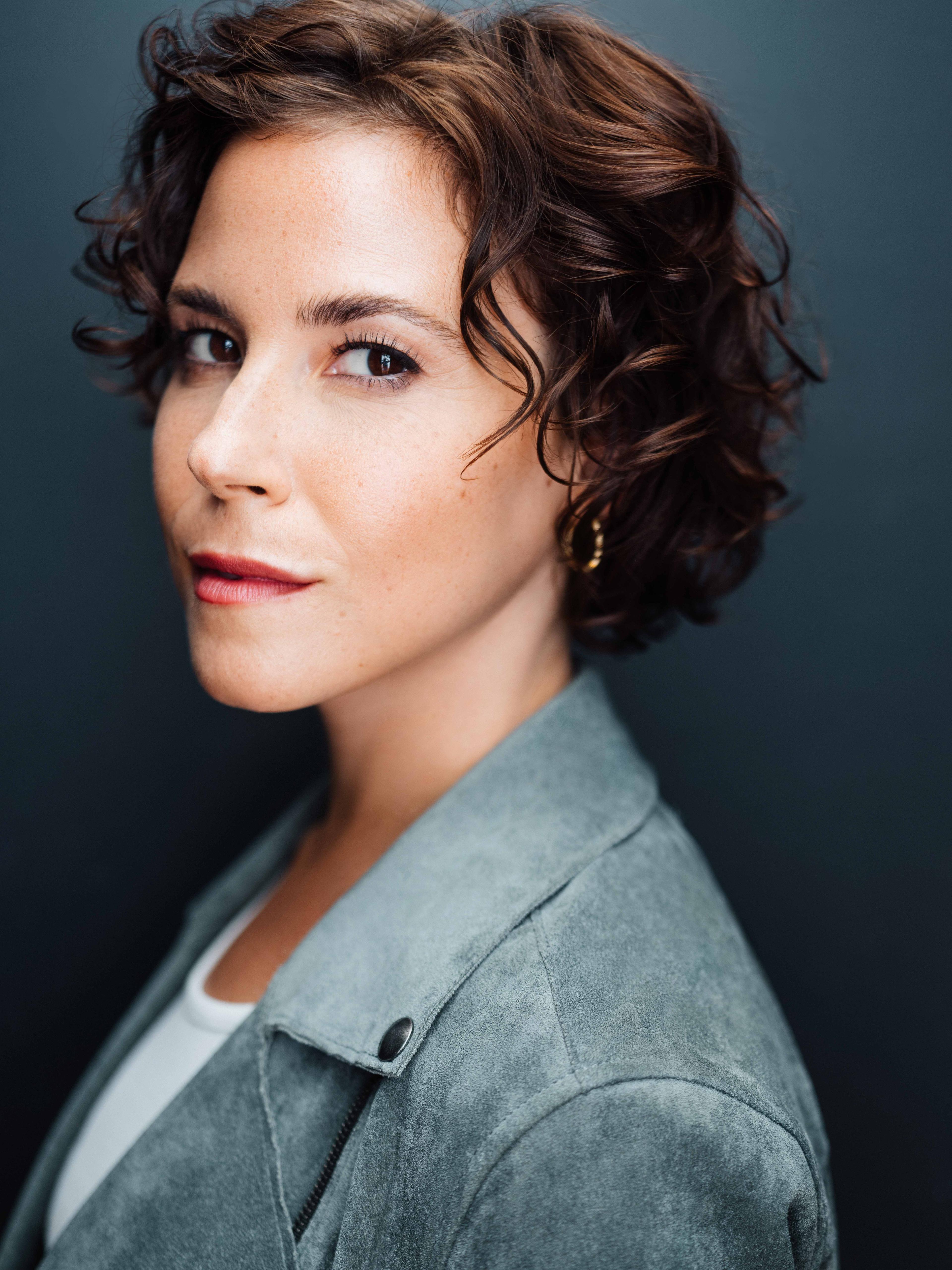 Laura Kamin image