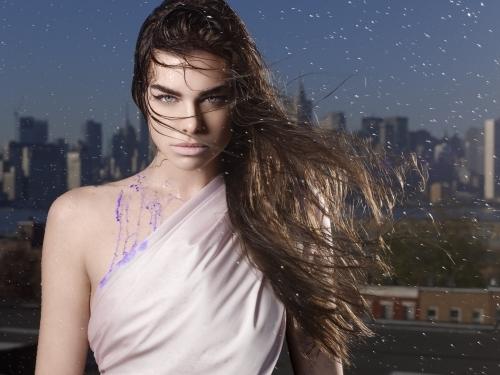 Raina Hein image