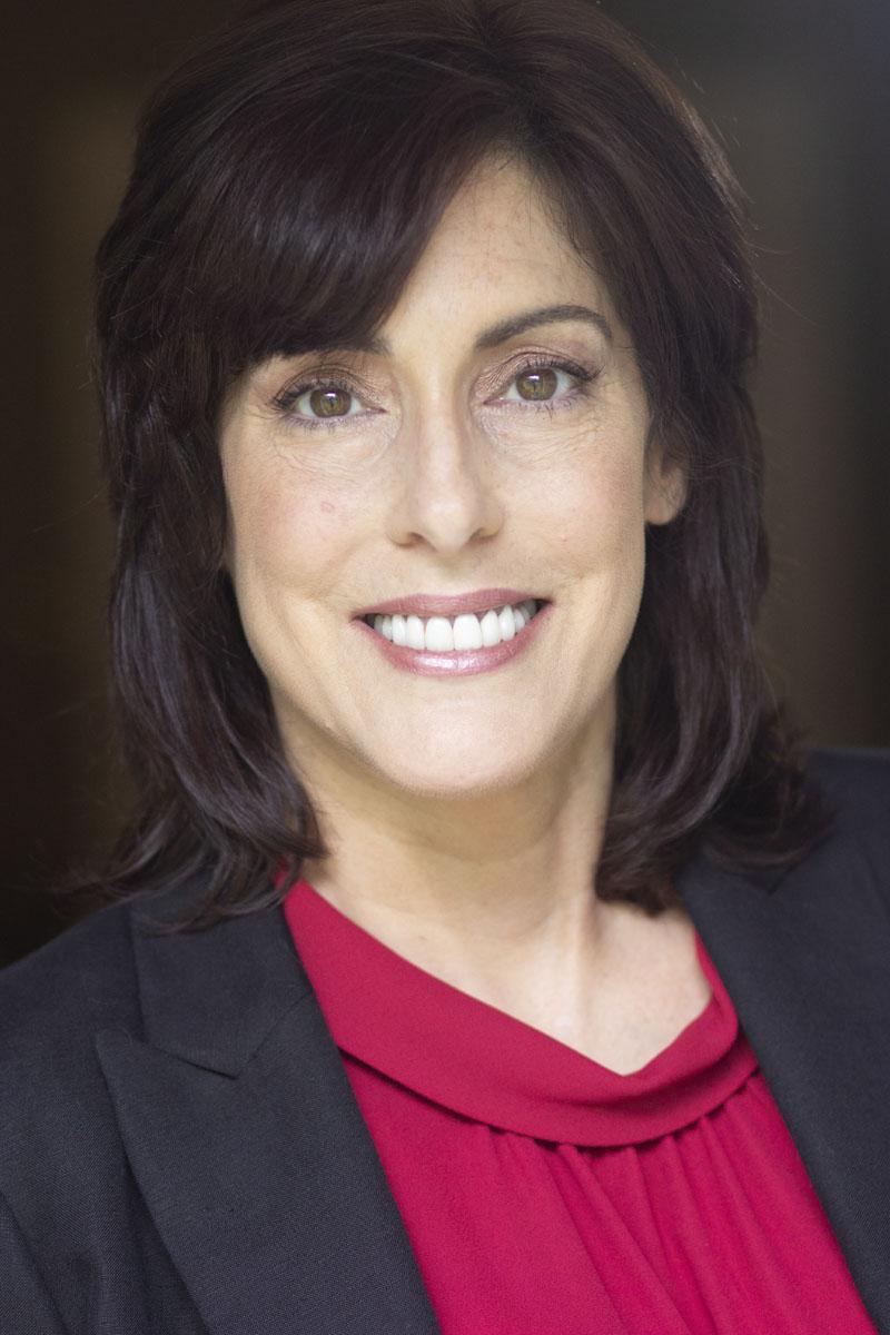 Glenna Reinhardt image